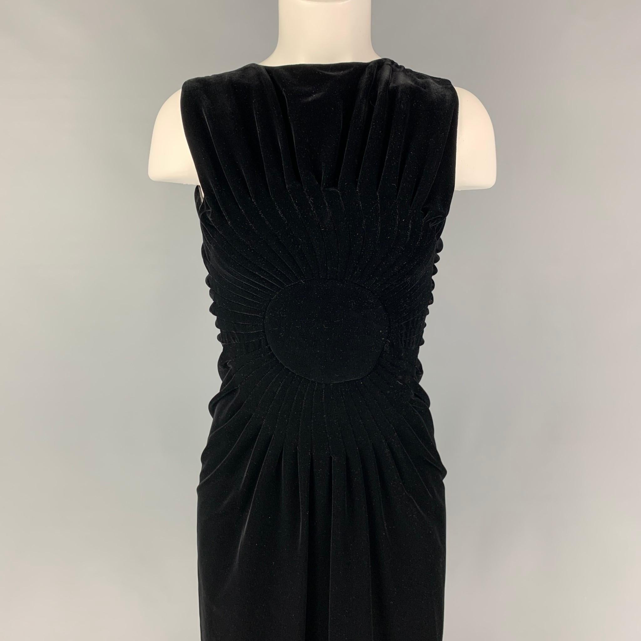 JIL SANDER dress comes in a black velvet viscose blend featuring a ruffled design, sleeveless, and a back zip up closure. Made in Italy. 

Very Good Pre-Owned Condition.
Marked: 34
Original Retail Price: $1,280.00

Measurements:

Shoulder: 13