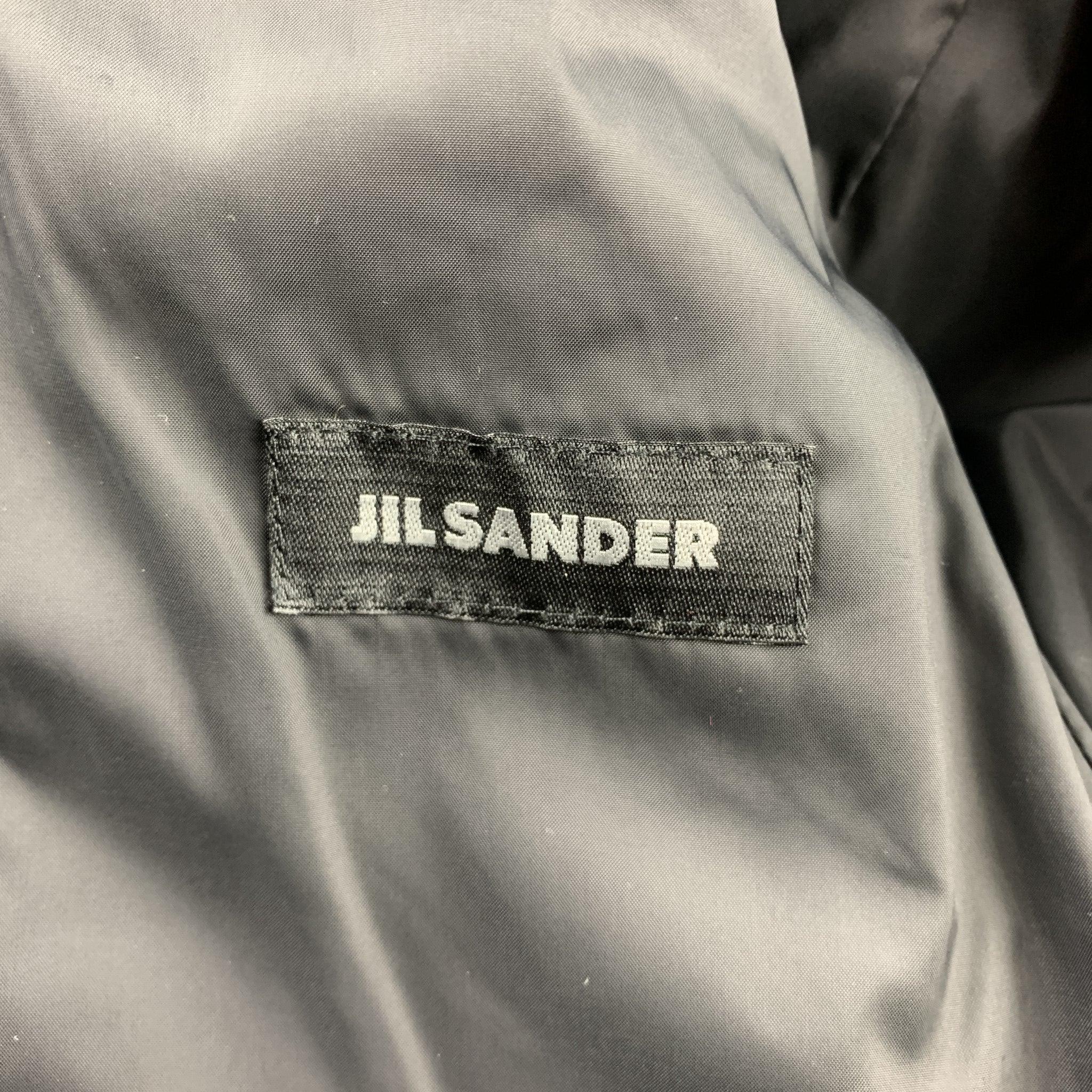 JIL SANDER Size 44 Black Poliammide Zip & Snaps Belted Jacket For Sale 2