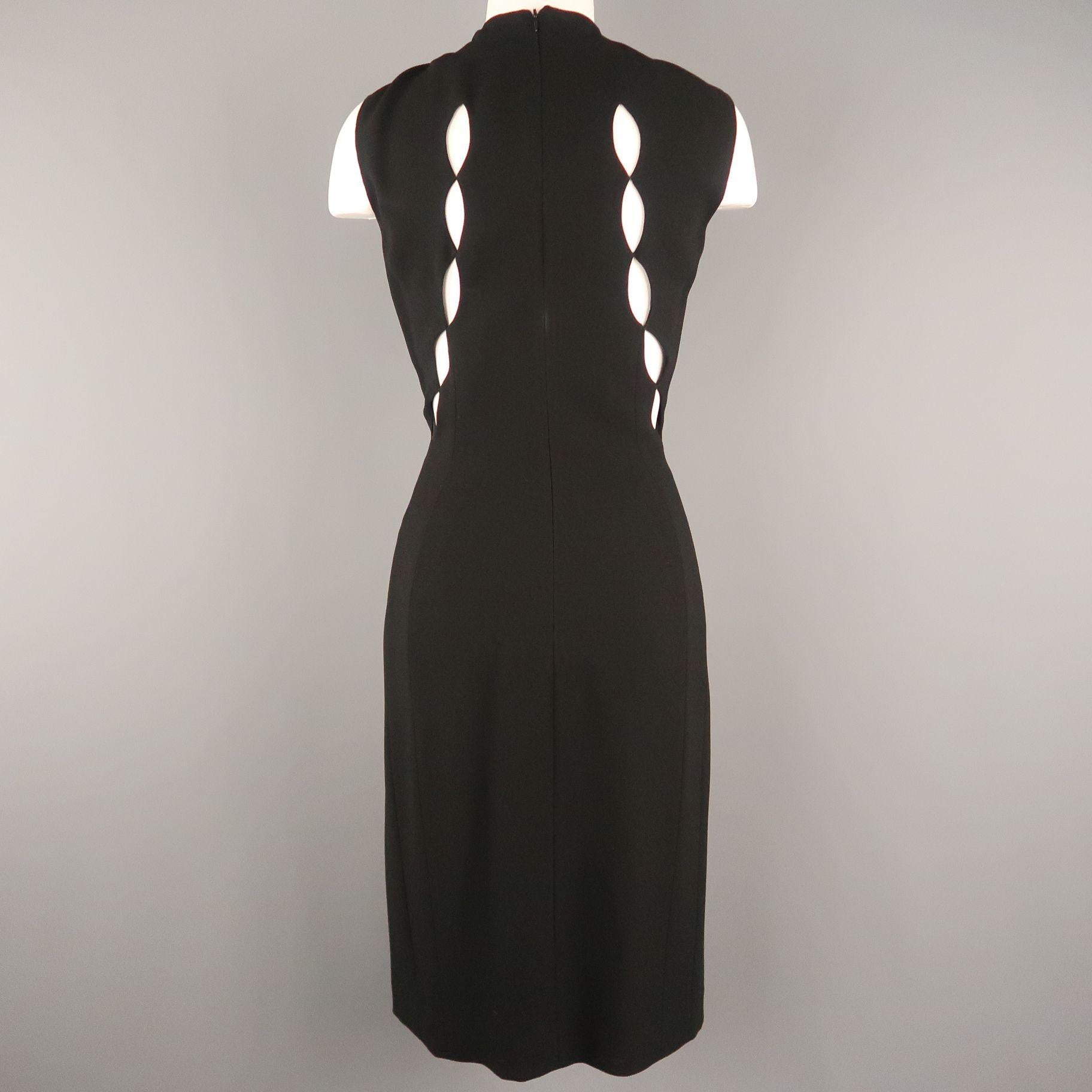 black sleeveless shift dress