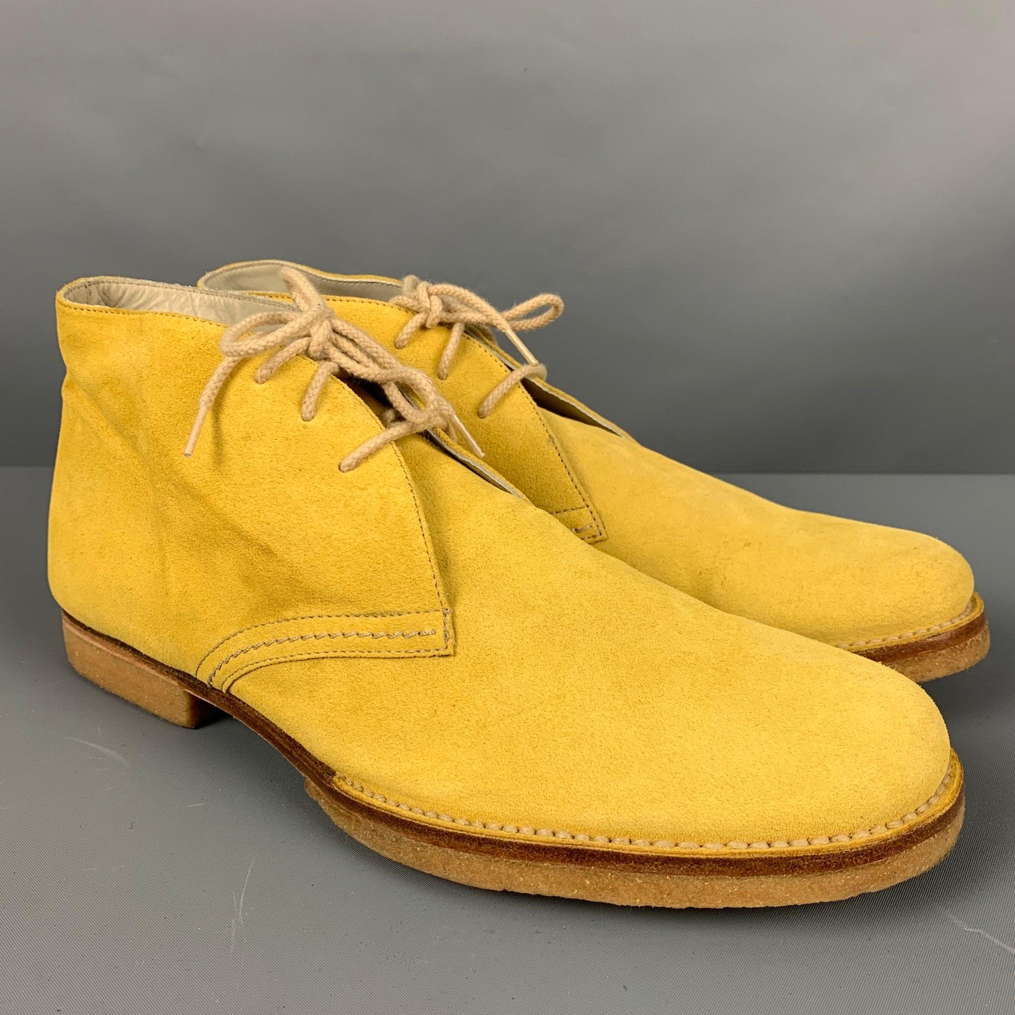 JIL SANDER lace up shoes in a yellow suede featuring a chukka style. Made in Spainches Very Good Pre-Owned Condition. Moderate signs of wear. 

Marked:   9Outsole:11.75 inches  x 4 inches  
  
  
 
Reference: 127172
Category: Lace Up Shoes
More