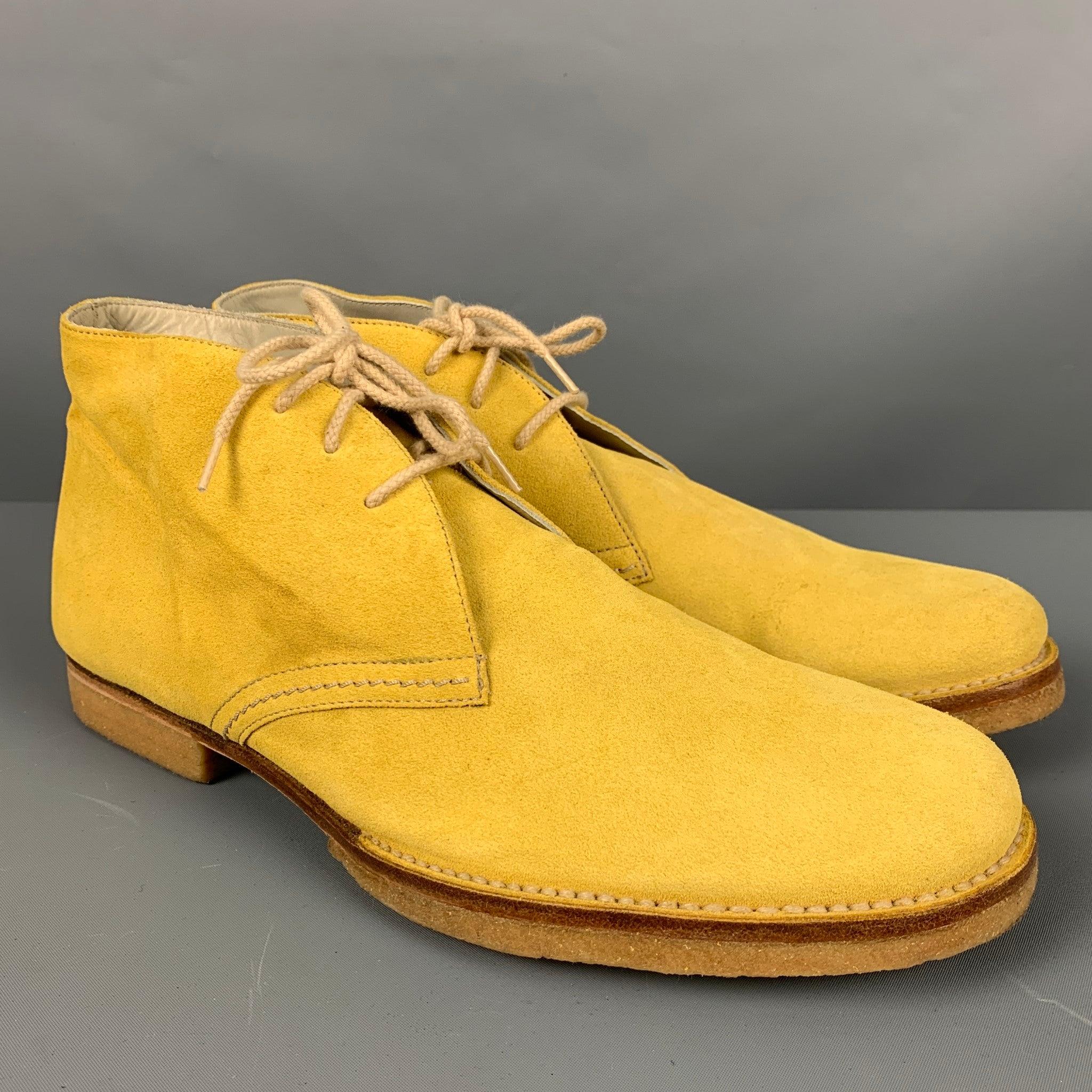 JIL SANDER Schnürschuhe aus gelbem Wildleder im Chukka-Stil. Made in Spainches Sehr guter Pre-Owned Zustand. Mäßige Gebrauchsspuren. 

Markiert:   9Außensohle:11,75 Zoll  x 4 Zoll  
  
  
 
Referenz: 127172
Kategorie: Schnürschuhe
Mehr Details
   