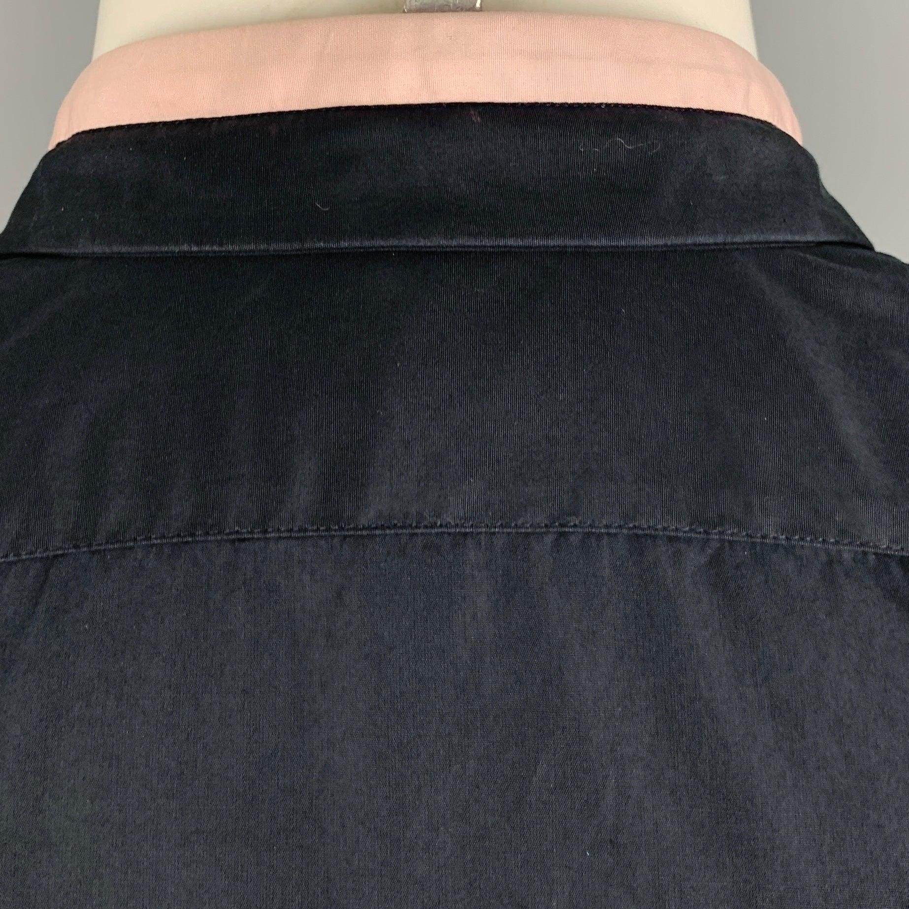 JIL SANDER Taille S Chemise à manches longues boutonnée en coton noir et rose Pour hommes en vente