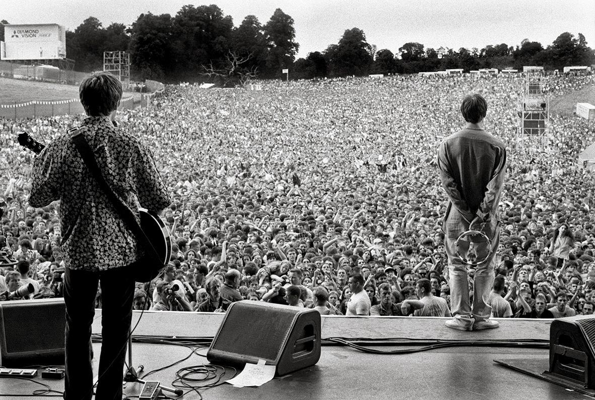 Oasis Slane and Slane Castle par Jill Furmanovsky