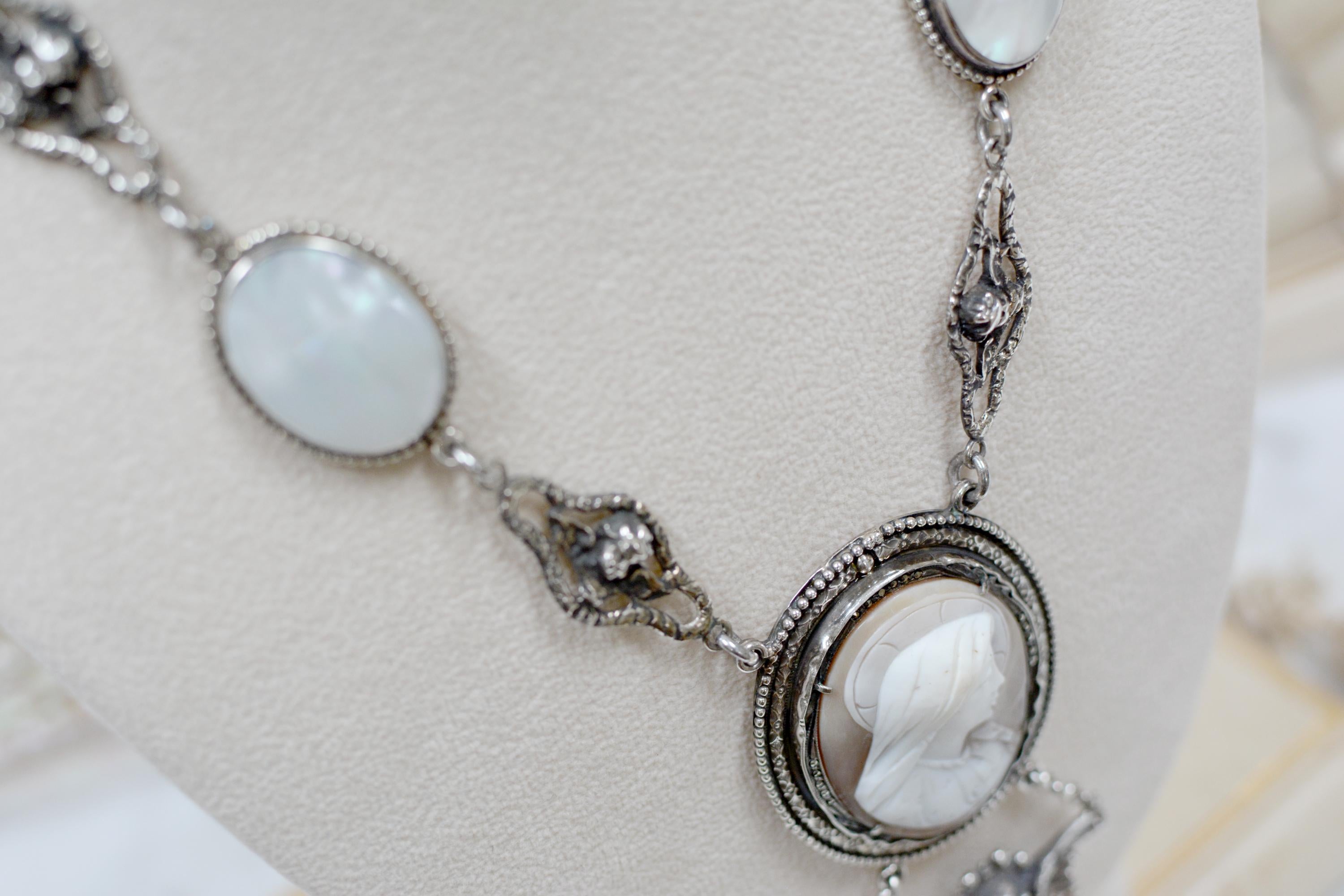 Jill Garber Antike Saint Mary Kamee Engel Tropfen-Halskette mit Perlmutt im Angebot 6