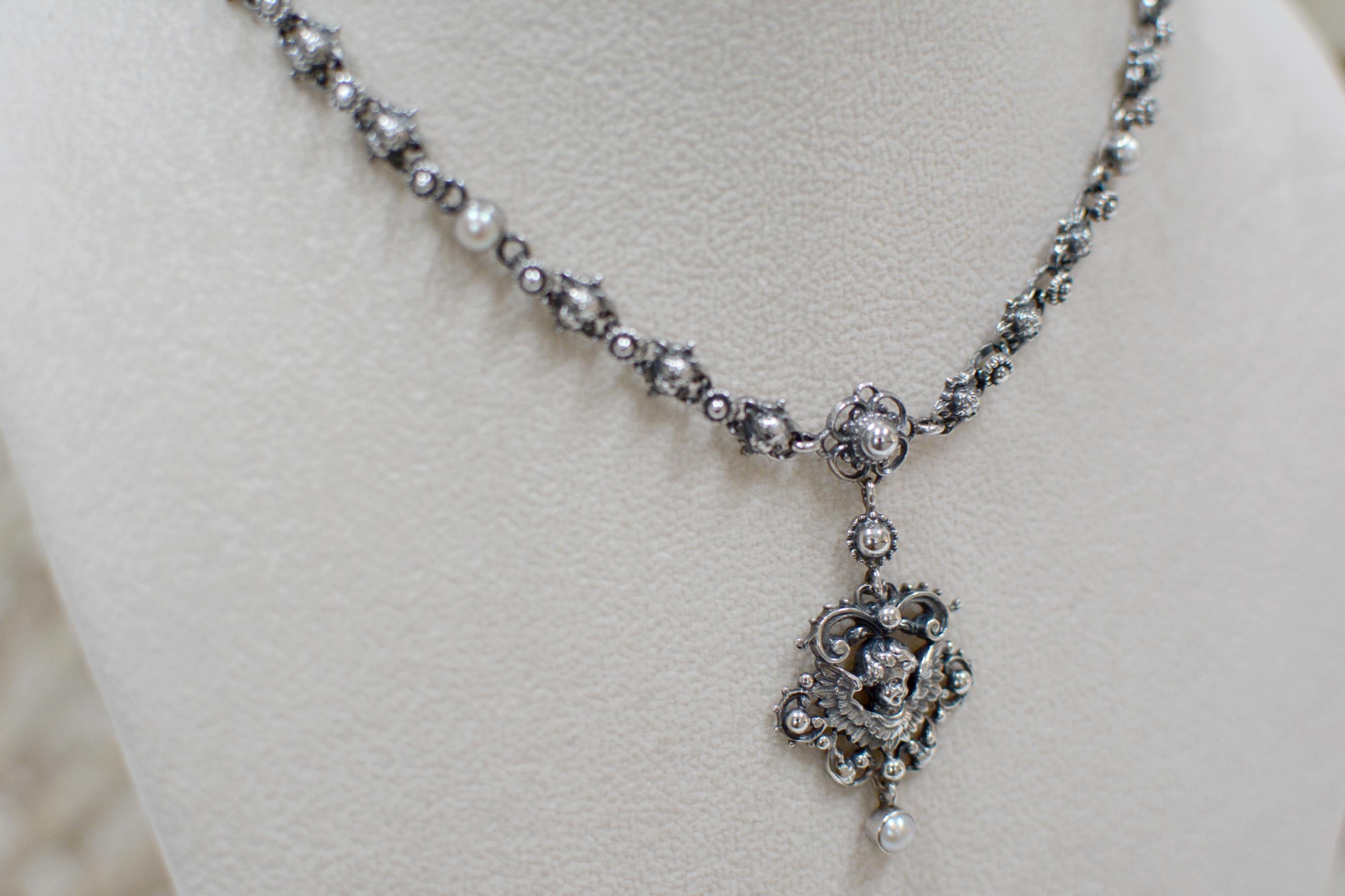 Jill Garber Barock Figurale Engelstropfen-Halskette aus Sterlingsilber mit Perlen im Angebot 5