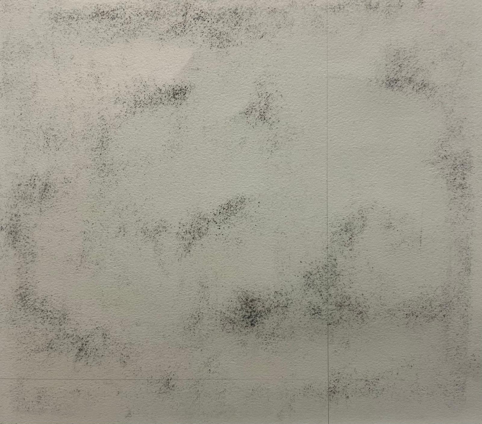 Paisaje minimalista rosa y verde con postes de valla y camino curvo en venta 1