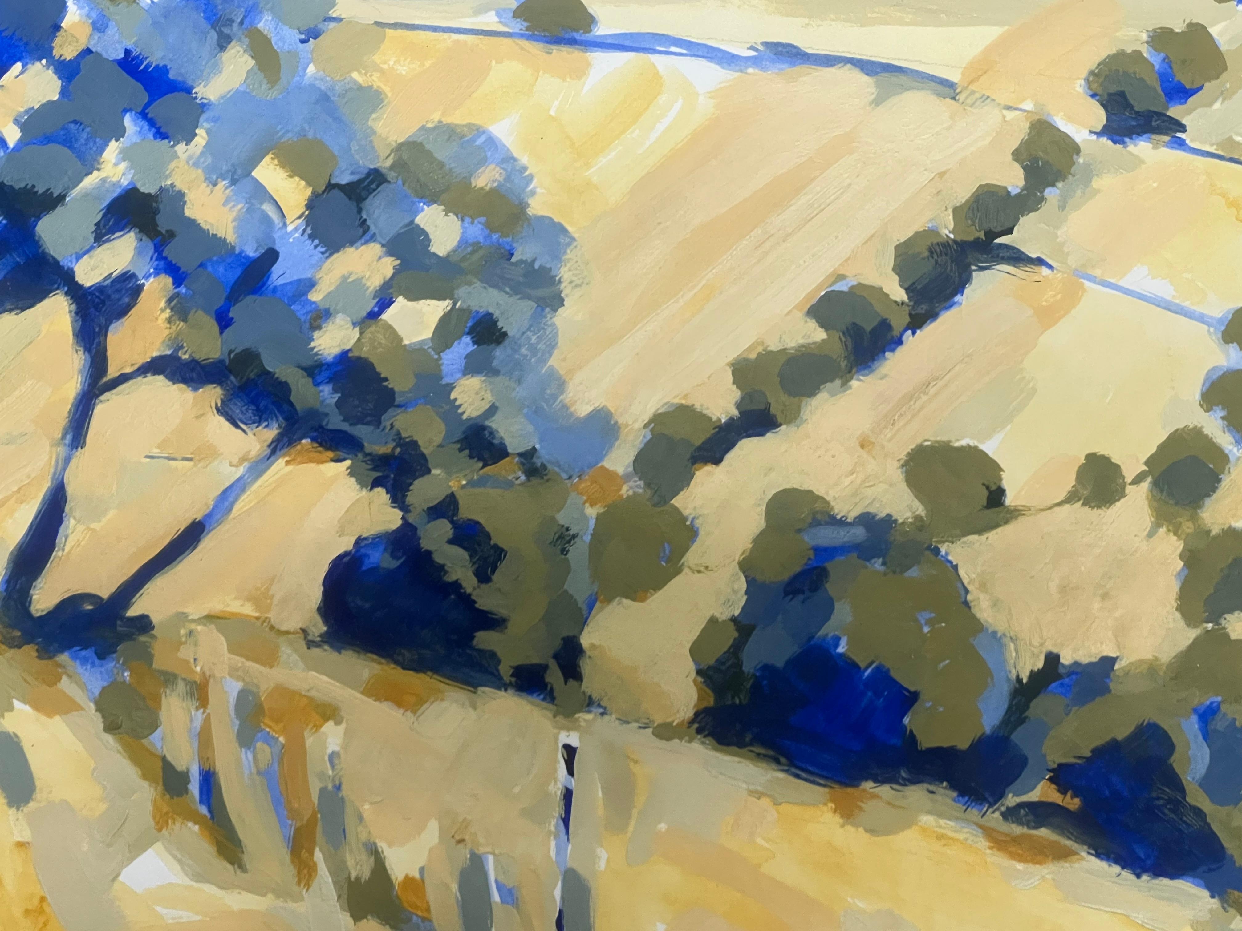 Colinas onduladas bañadas por el sol con atrevidos árboles azules que proyectan sombras Óleo británico - Painting Moderno de Jill Jackson