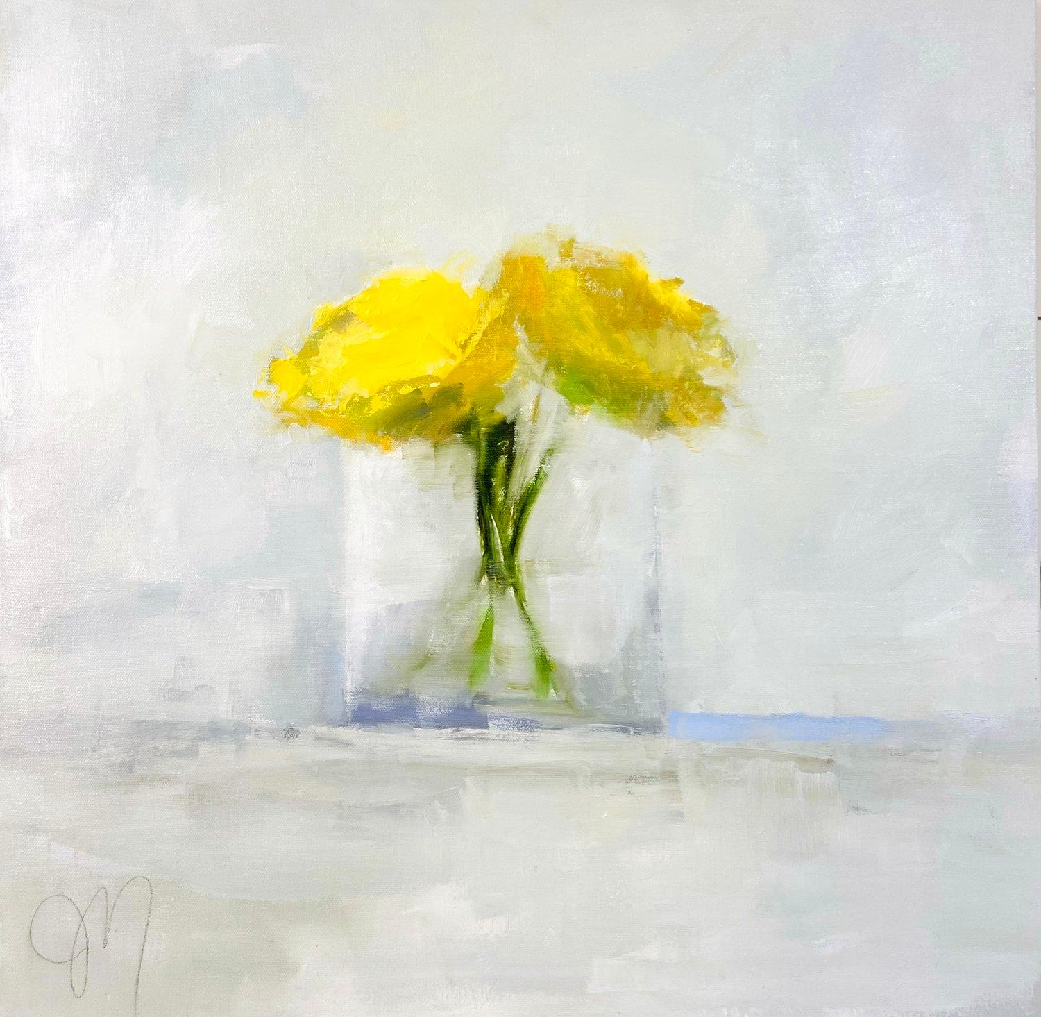 Ce bouquet frais et aéré, "Mellow Yellow", est une peinture à l'huile 24x24 sur toile de l'artiste Jill Matthews représentant un bouquet floral jaune contemporain dans un vase en verre transparent, posé sur une nappe blanche. 


A propos de