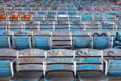 Tribüne. Marinestadion. Architektonische  Farbfotografie in limitierter Auflage