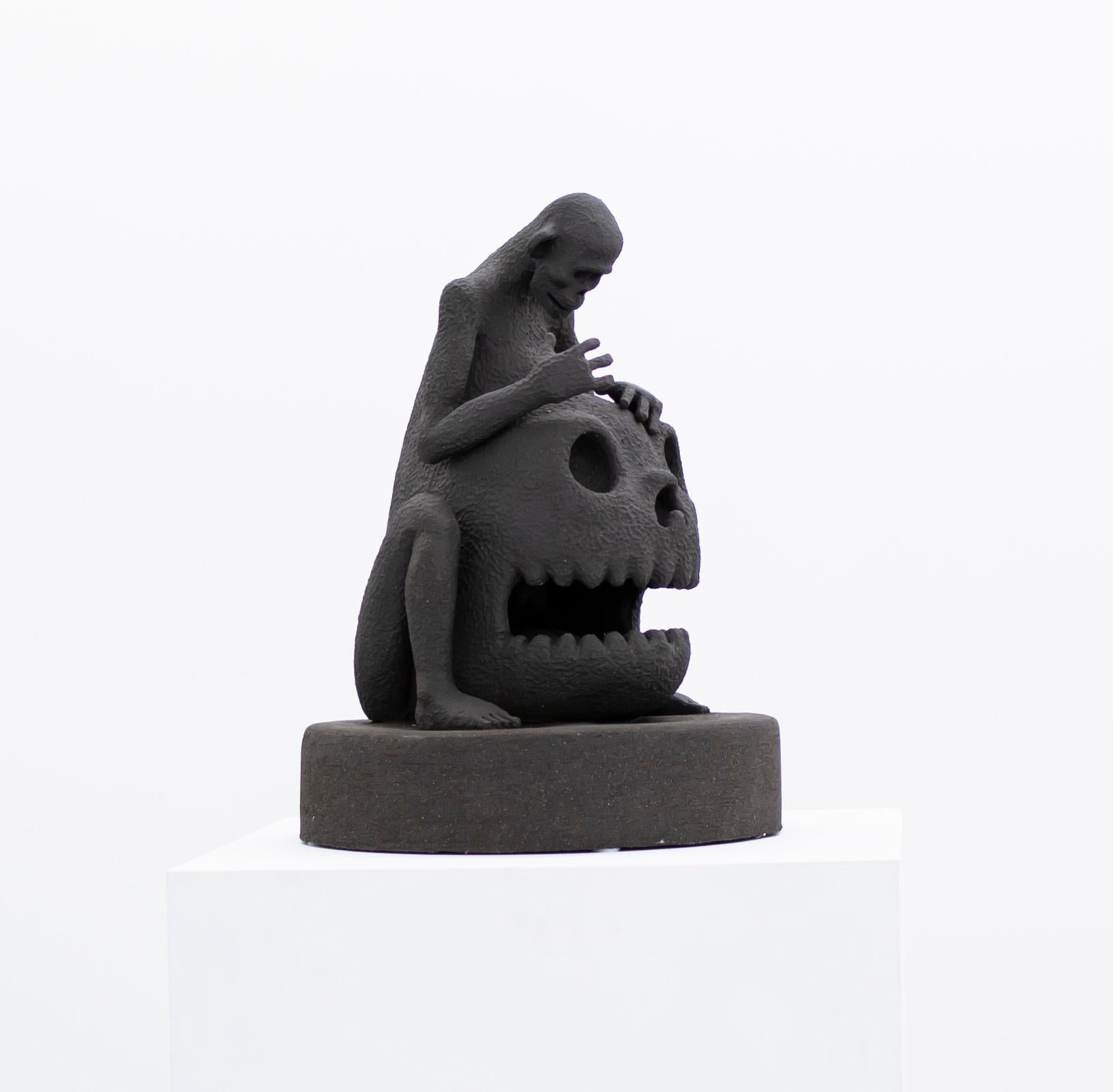 «Heads Up» Figurative Sculpture by Norwegian artist Jim Darbu 8
