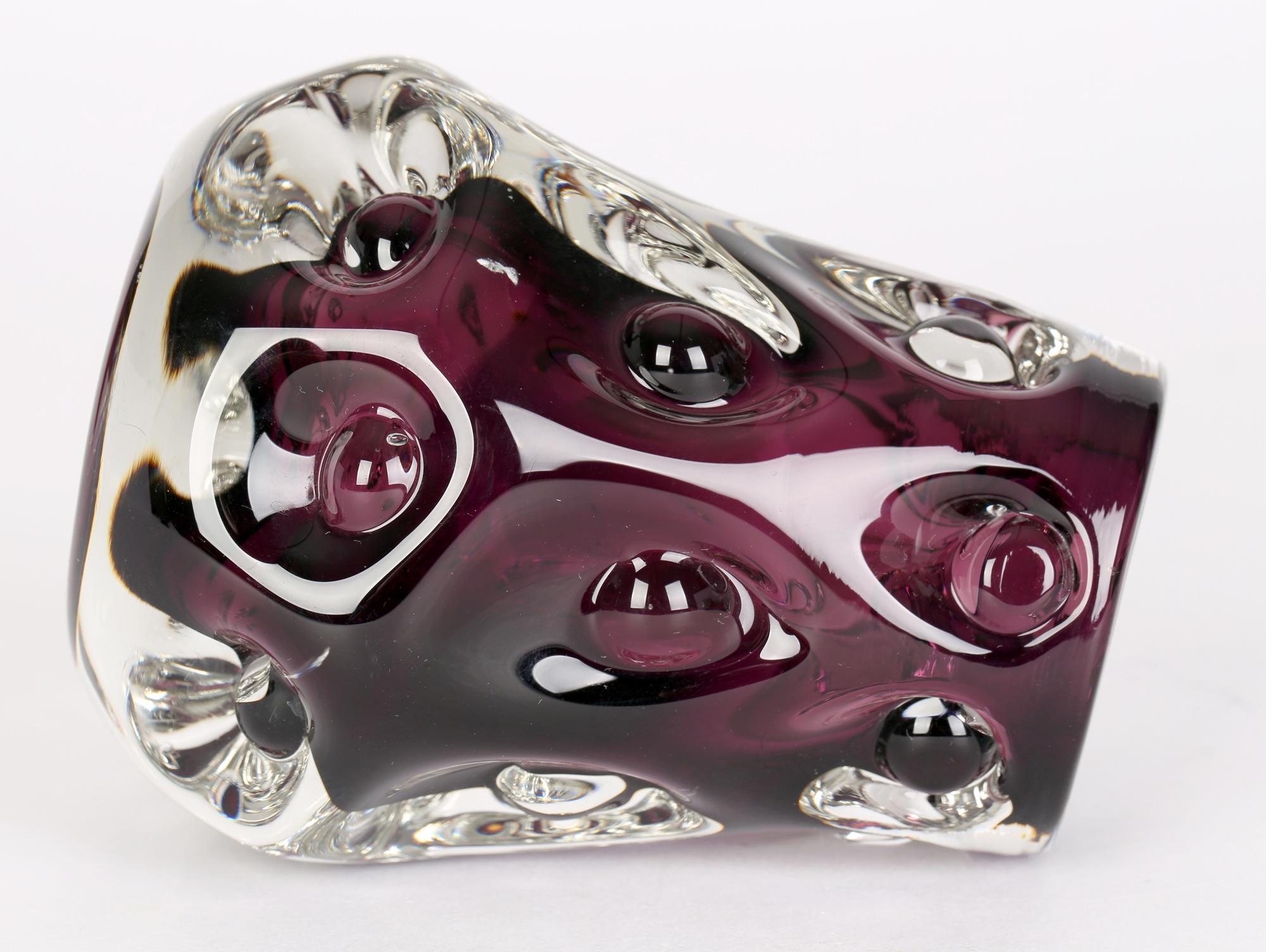 Jim Dyer Liskeard Cornish Amethyst Knobbly Glas Vase im Angebot 4