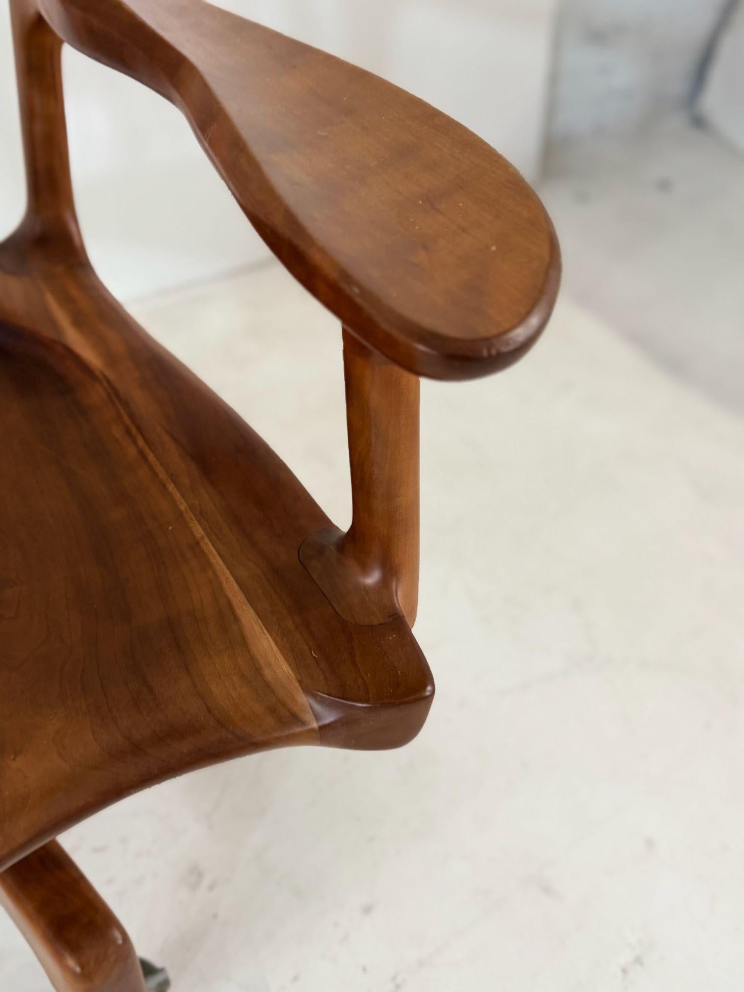 Fin du 20e siècle Jim Hammer Walnut High Back Desk Chair, 1970 en vente