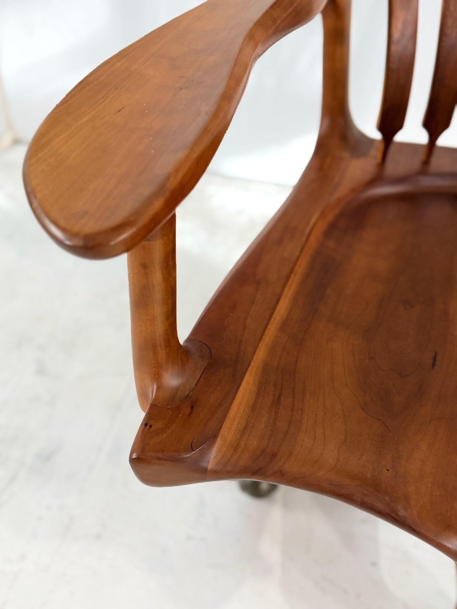 Noyer Jim Hammer Walnut High Back Desk Chair, 1970 en vente