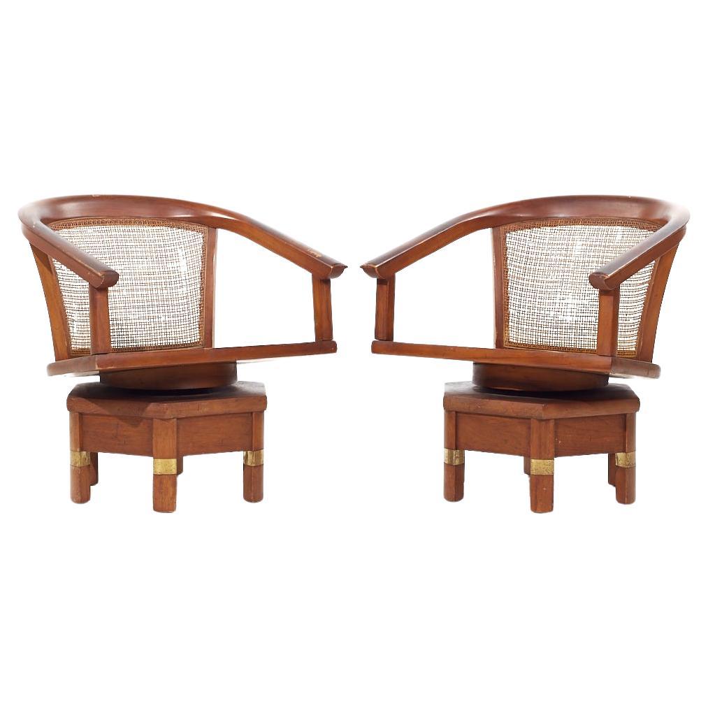 Jim Peed for Hickory Model 5105 Mid Century Mahogany Swivel Chairs - Pair For Sale