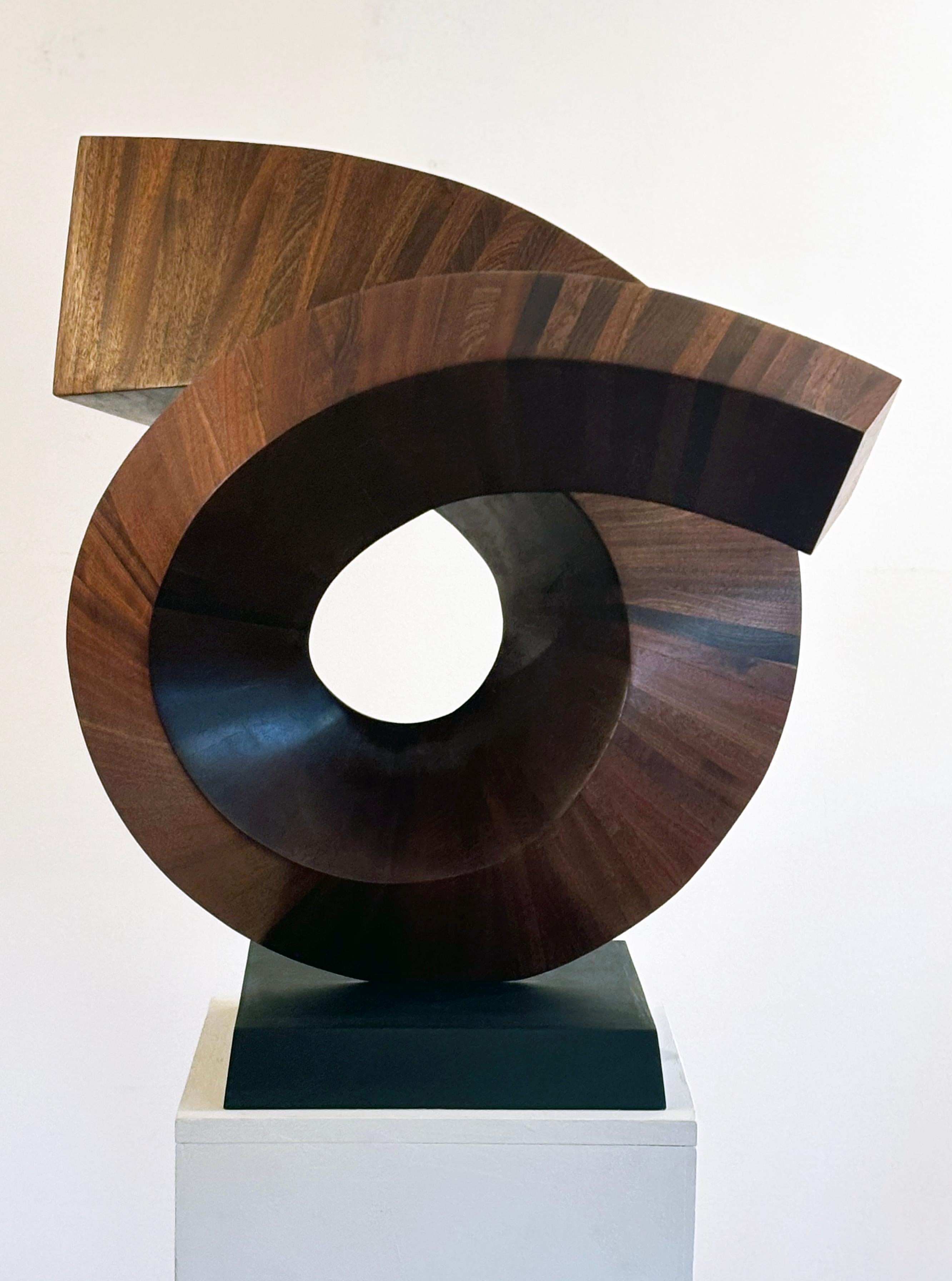 Jim Perry Abstract Sculpture – Glissade Nr. 5