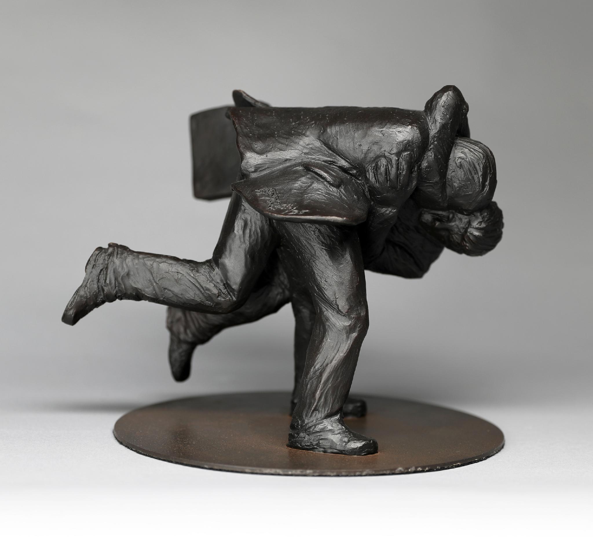 Jim Rennert Figurative Sculpture - A Deal's a Deal