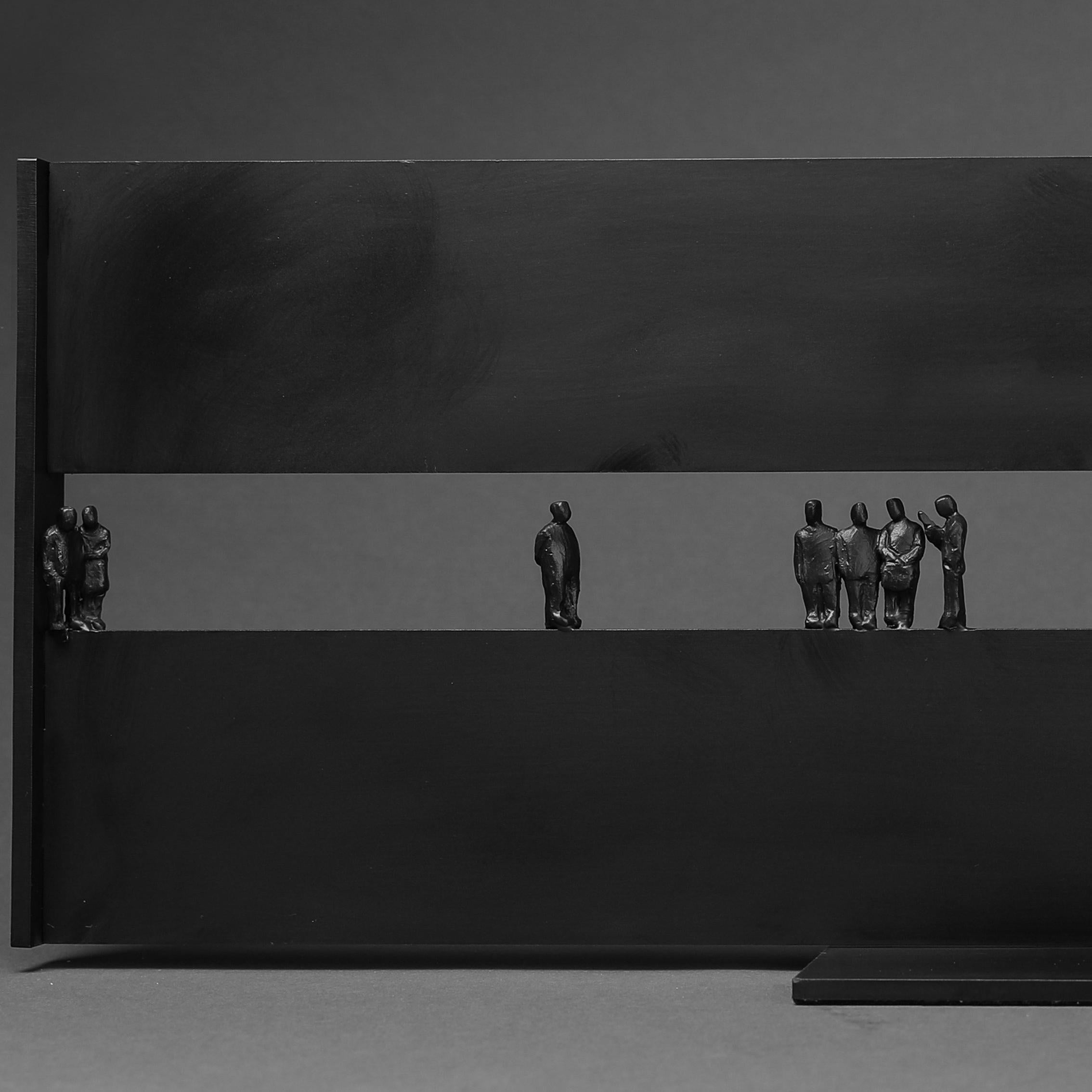 In Transit II (En transition) - Sculpture de Jim Rennert