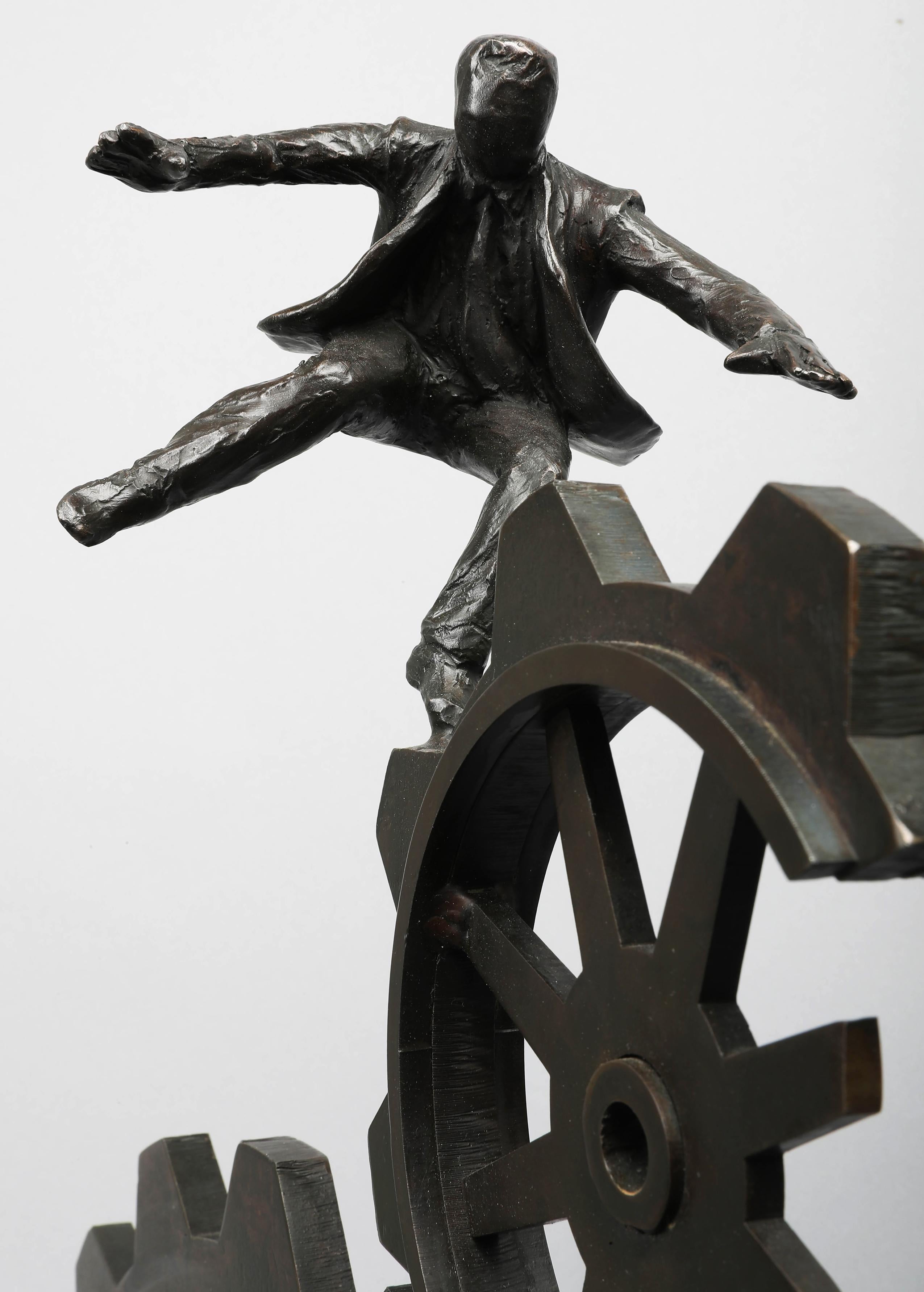 Momentum - Sculpture by Jim Rennert