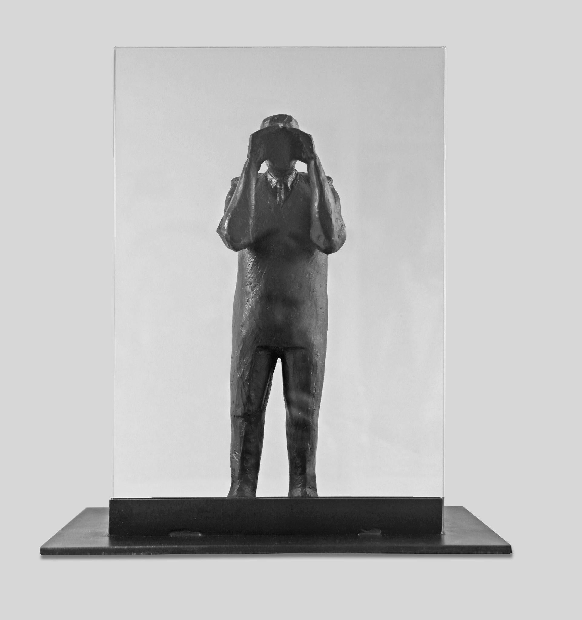 Jim Rennert Figurative Sculpture - Reflection