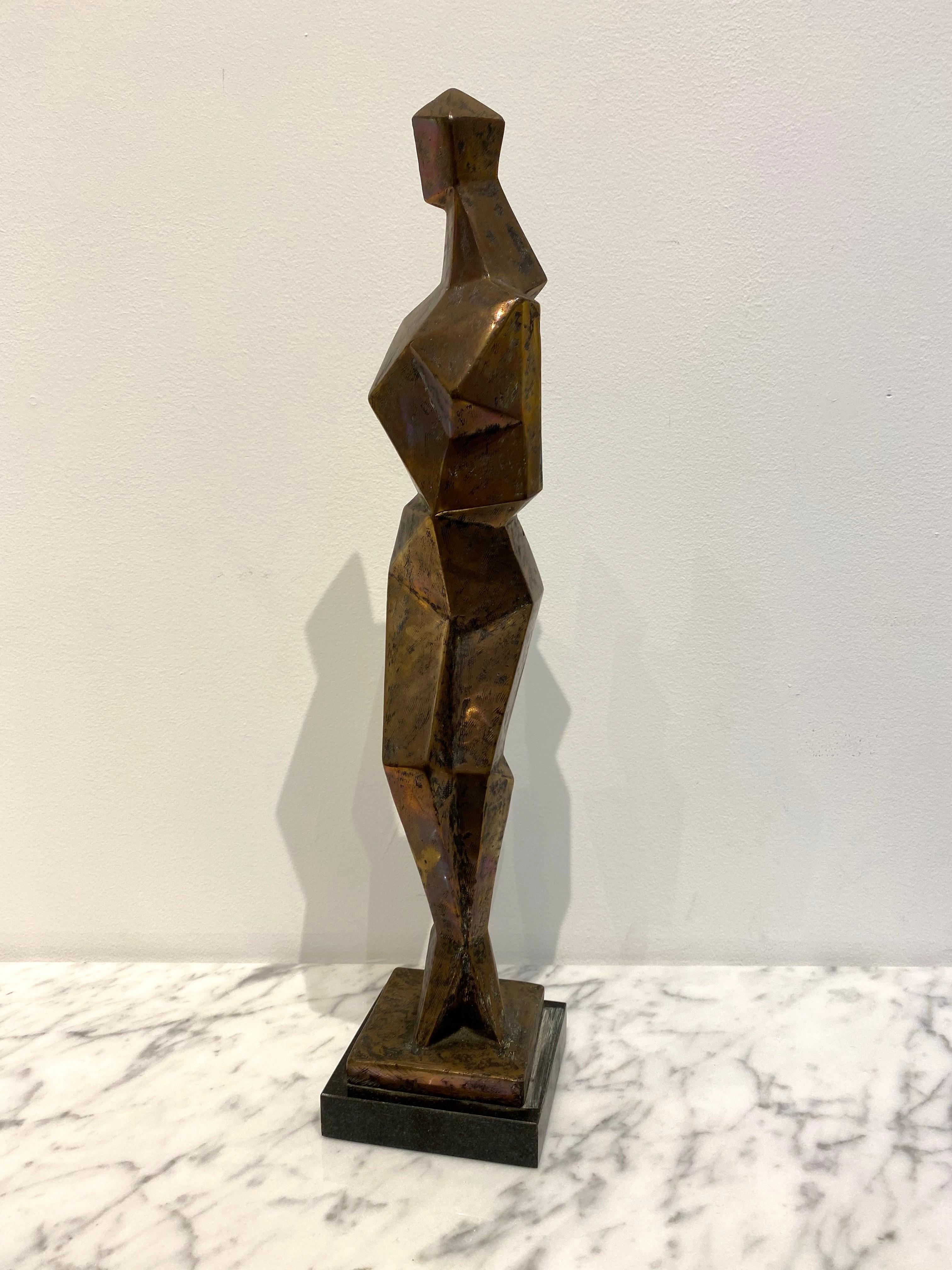 Galinea – Sculpture von Jim Ritchie