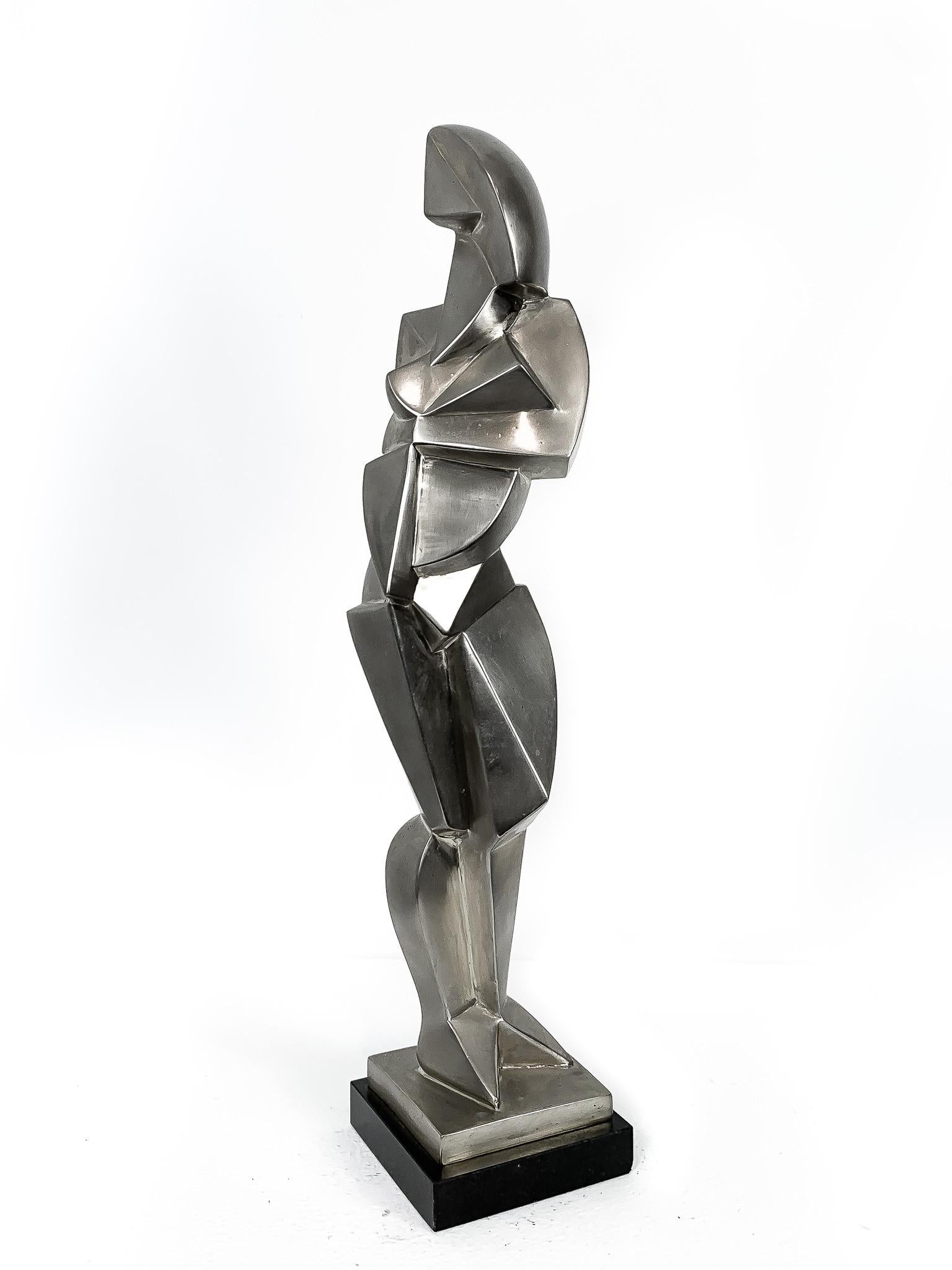 Jim Ritchie Figurative Sculpture - La Vençoise