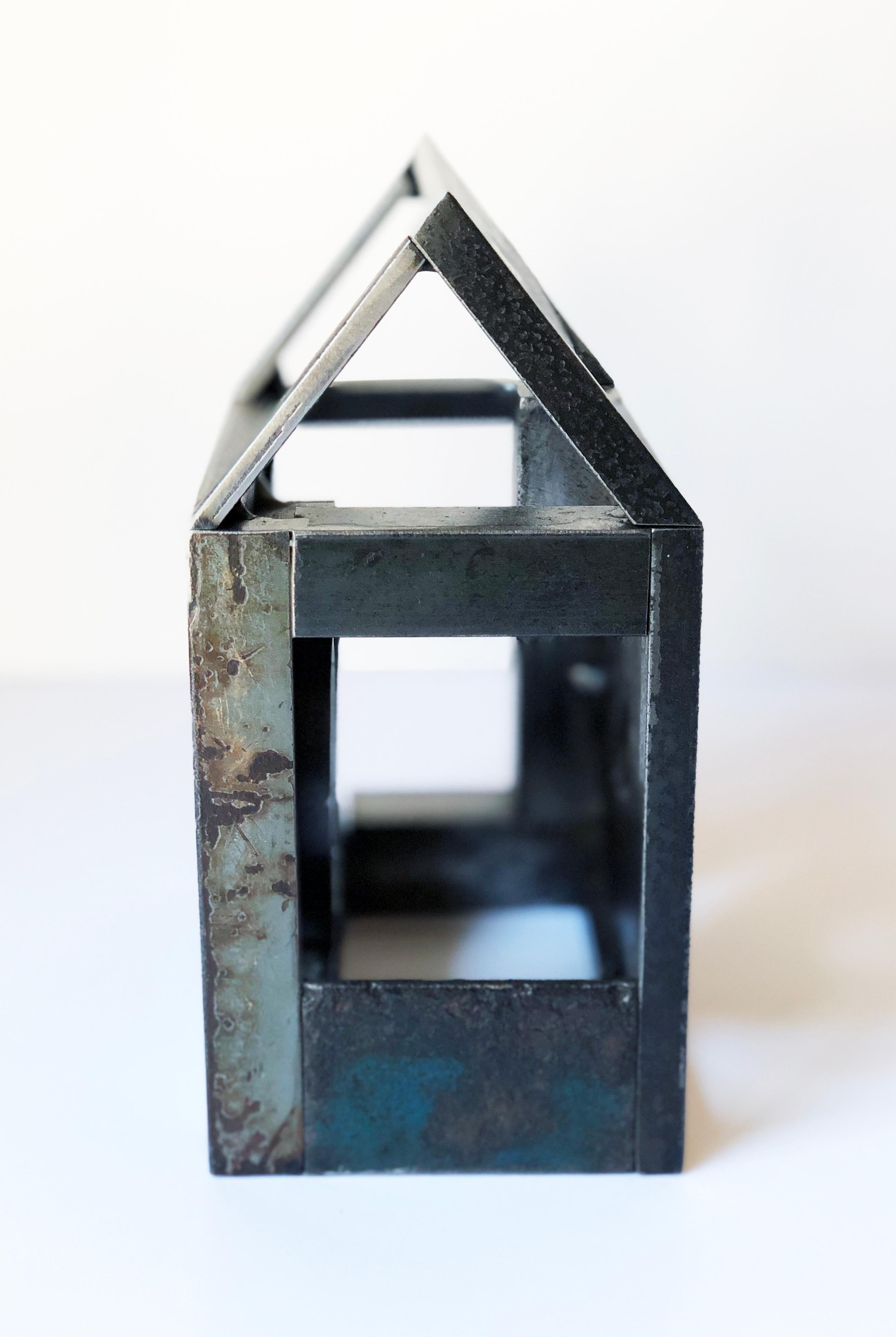 XXIe siècle et contemporain Jim Rose Barn House Structure, sculpture en acier soudé réalisée avec de l'acier de récupération en vente