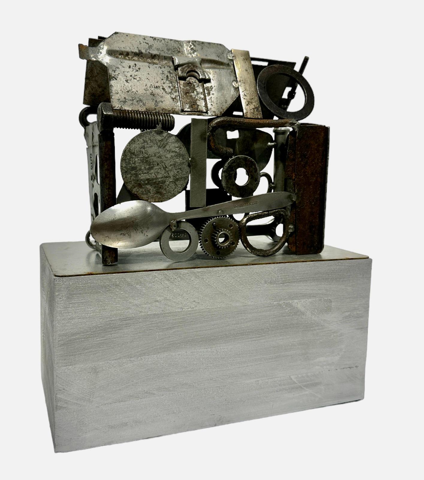 Métal Jim Rose - Construct n° 03, objets industriels en acier et aluminium de récupération en vente