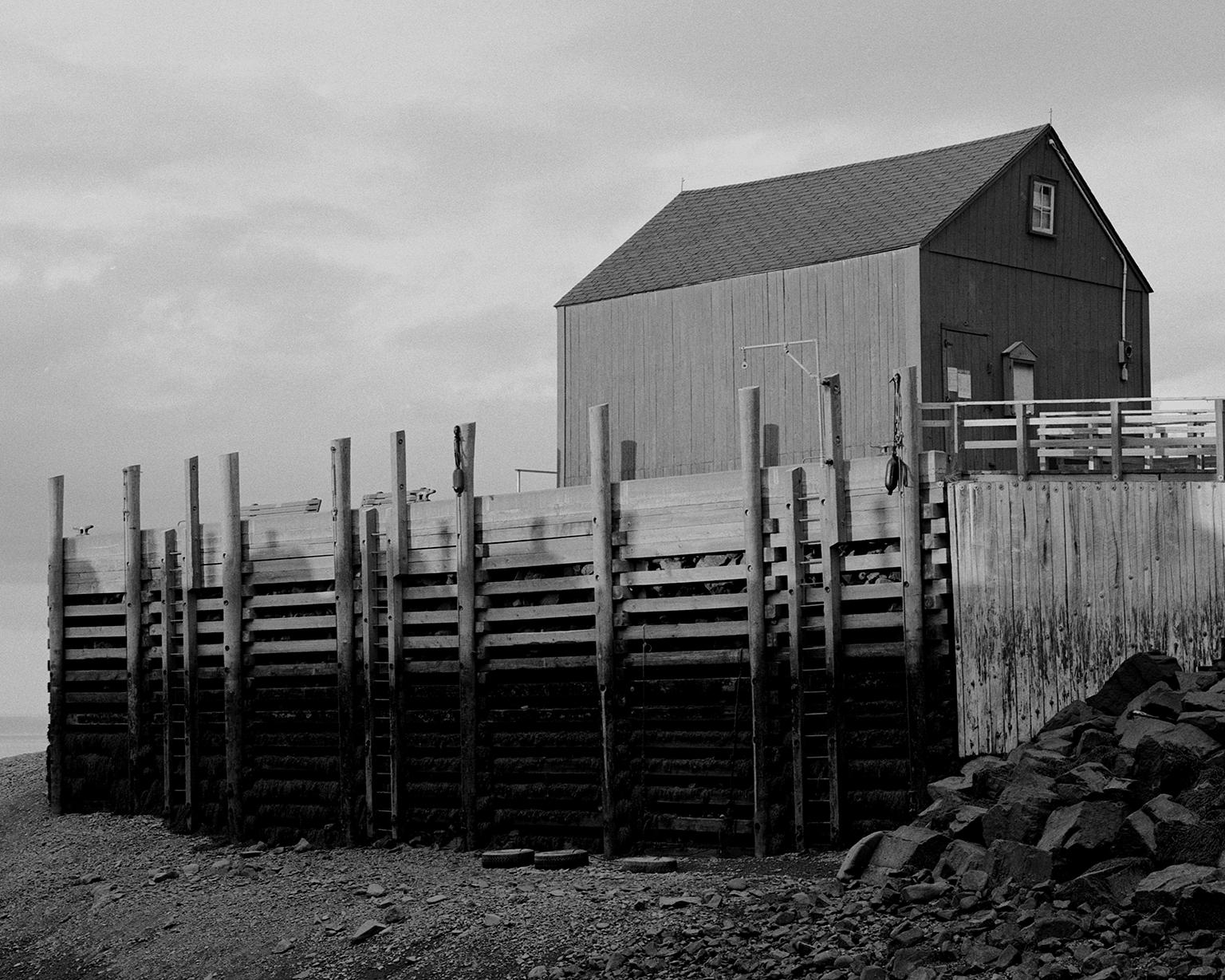 Lowtide, Nova Scotia - Photograph by Jim Ryce