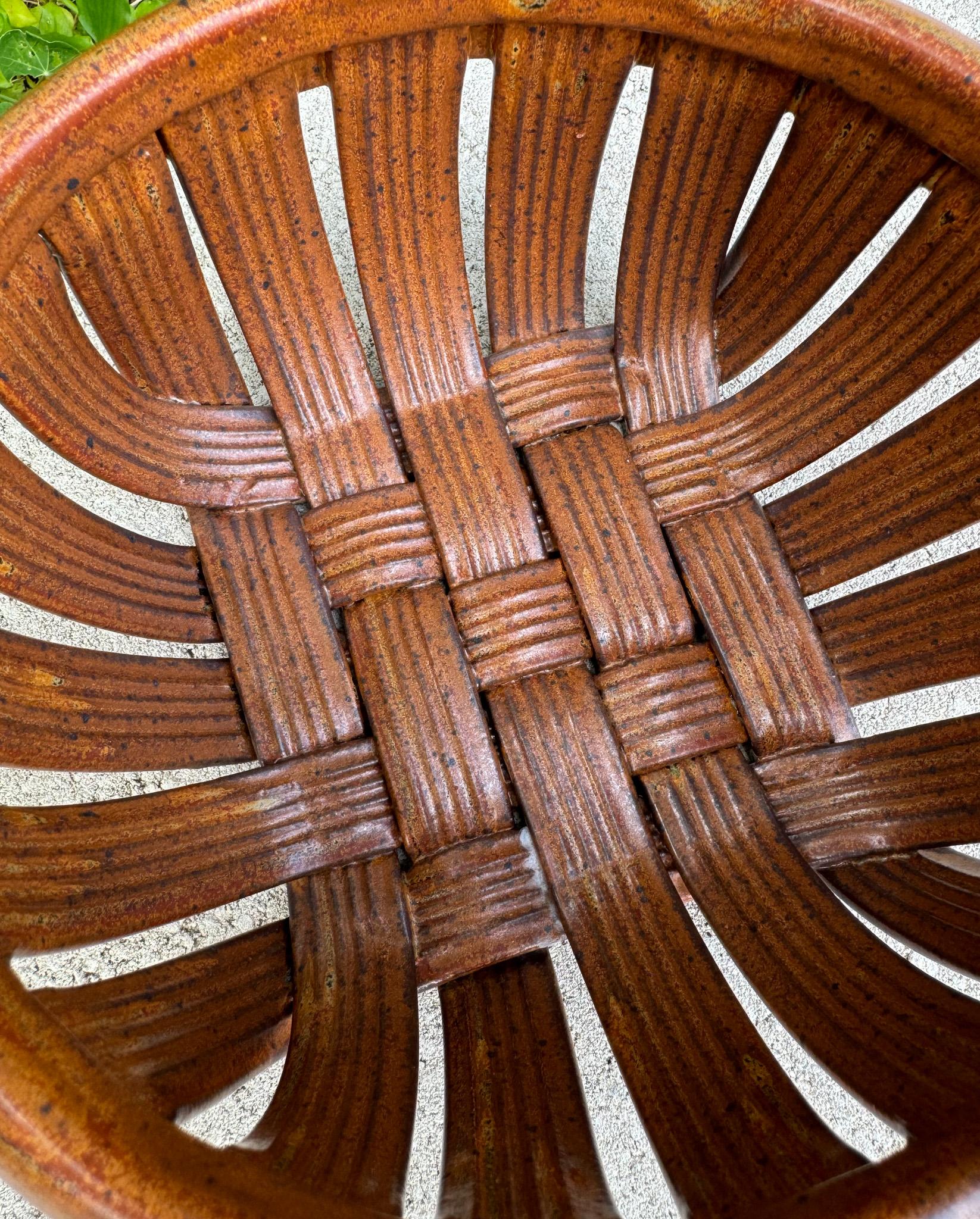 Panier en céramique Jim & Shirl Parmentier, 20e siècle en vente 7