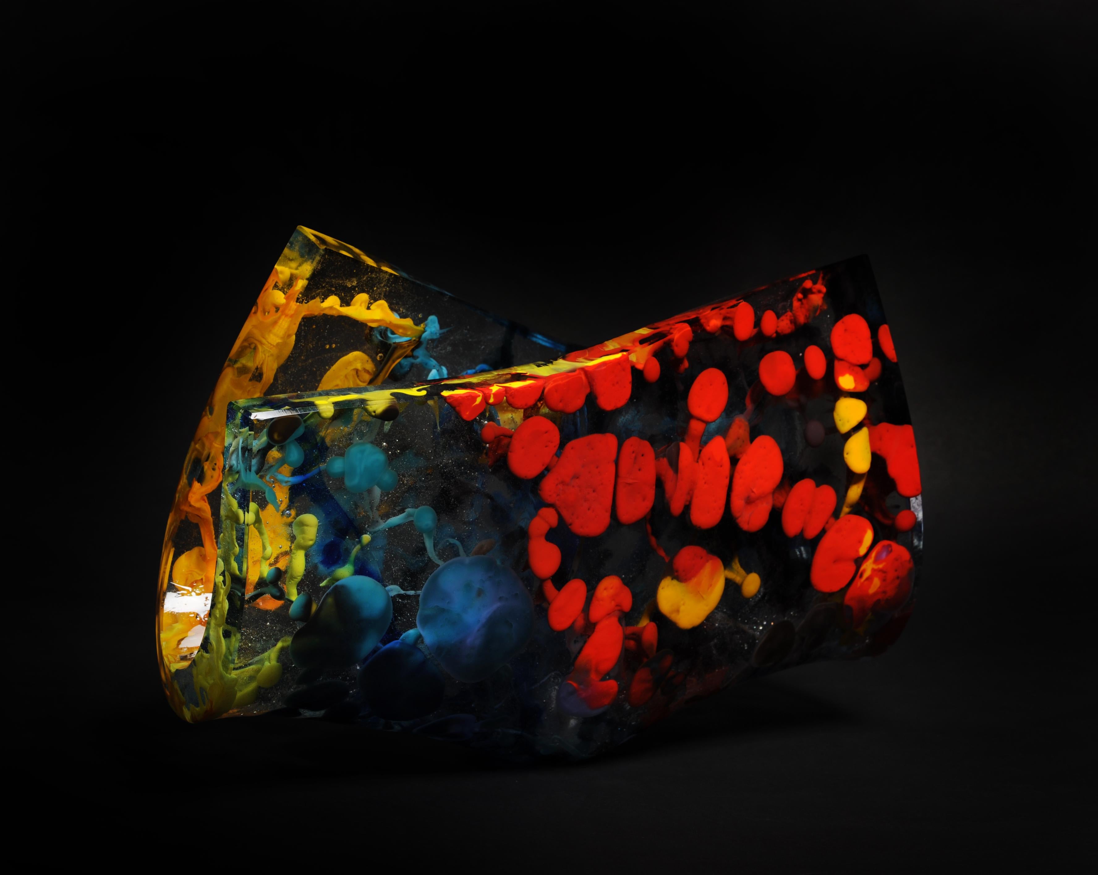 Autre Jimmiz Marea, sculpture de centre de table en verre organique multicolore contemporaine en vente