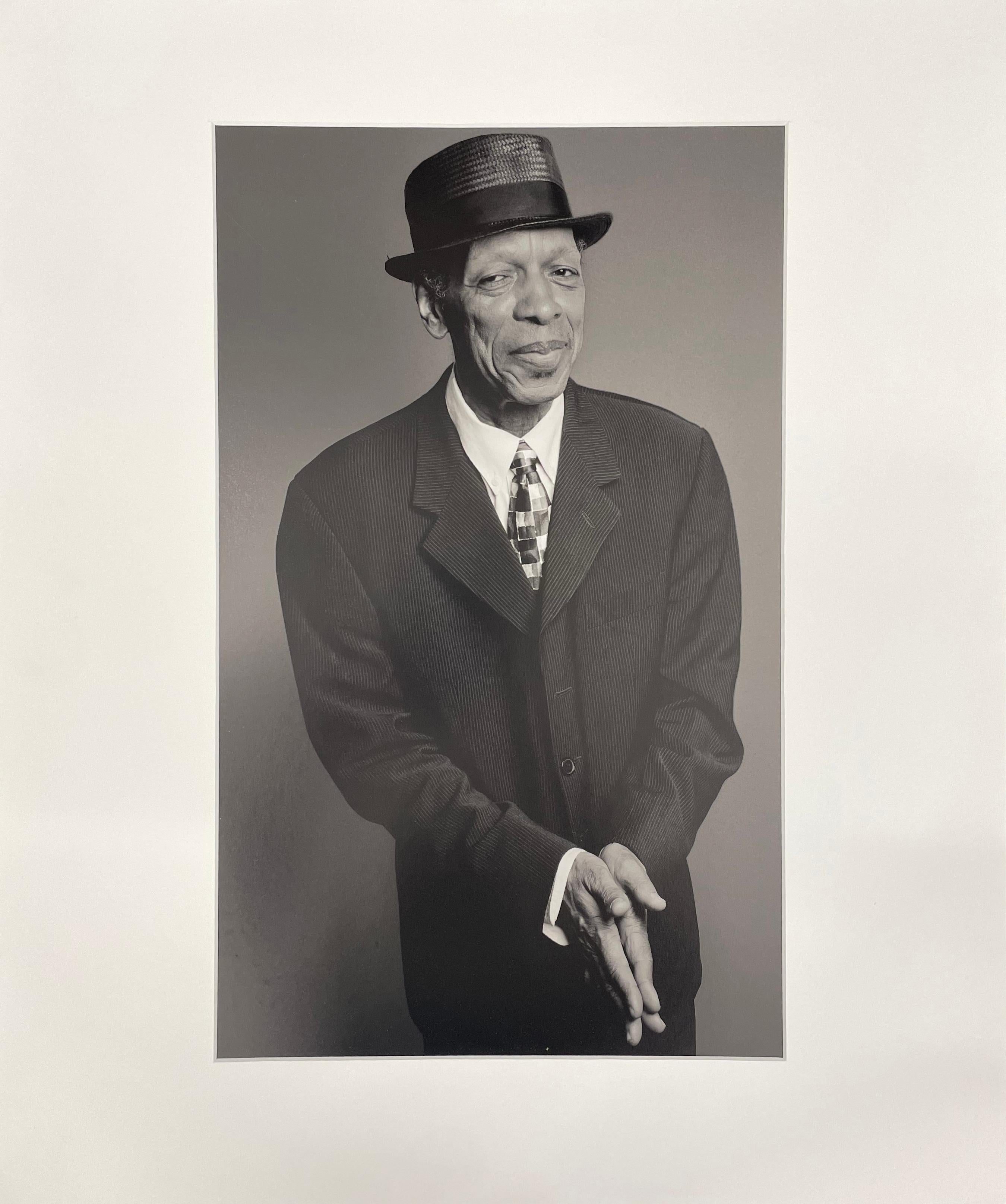 Ornette Coleman, Harmolodic Recording Studio – Schwarz-Weiß-Fotografie – Photograph von Jimmy & Dena Katz