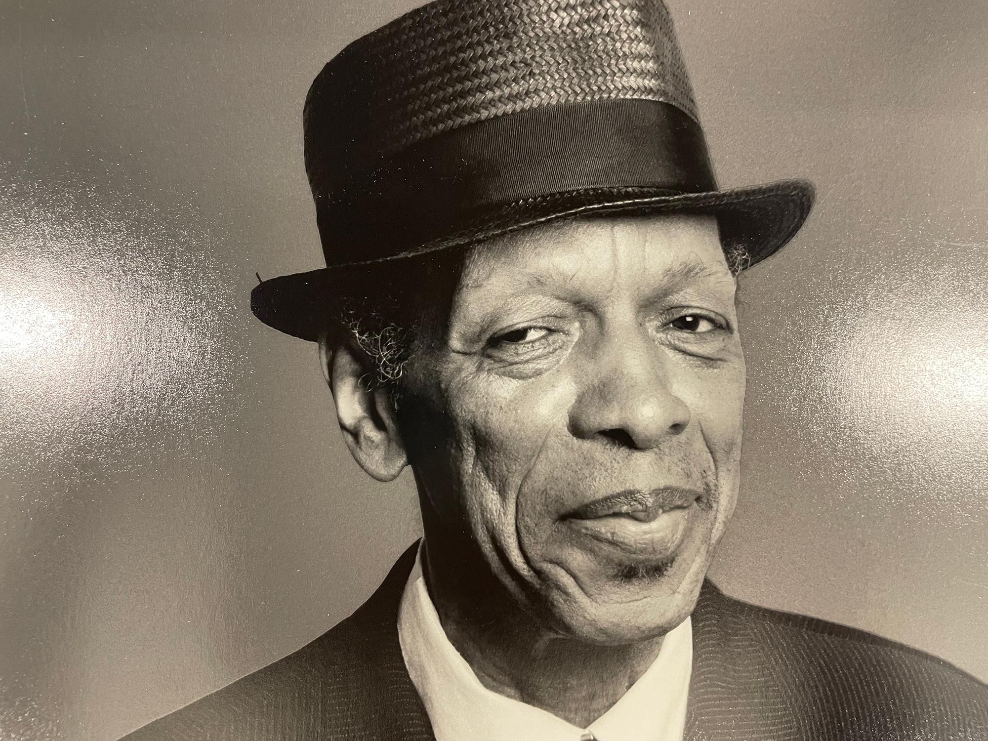Ornette Coleman, Harmolodic Recording Studio – Schwarz-Weiß-Fotografie im Angebot 2