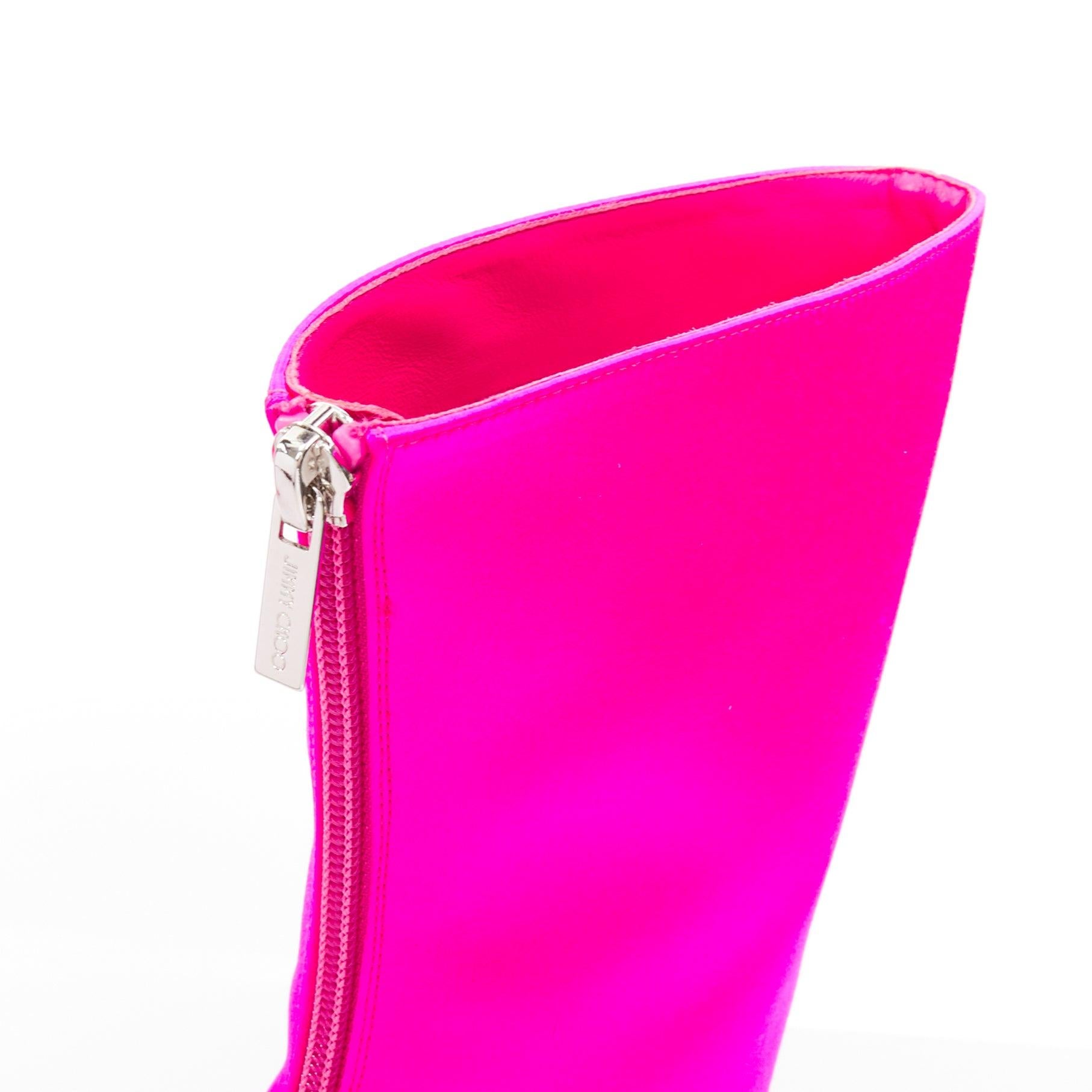 JIMMY CHOO Agathe 100 rosa Satin, spitz zulaufend, hochhackige Stiefel EU39 im Angebot 3