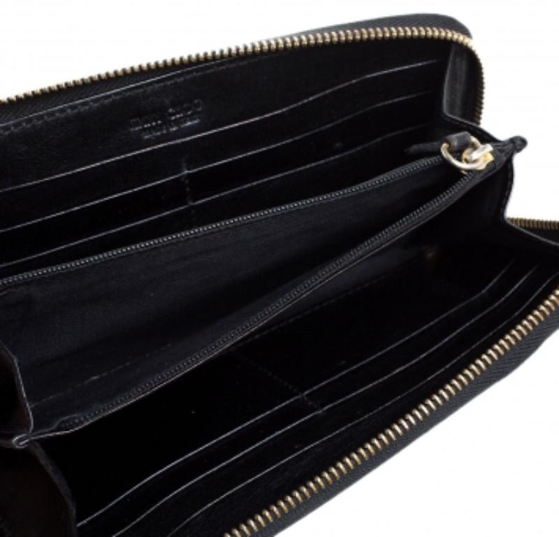 Jimmy Choo Animal Print Calf Hair Zip Around Wallet In Fair Condition For Sale In Dubai, Al Qouz 2
