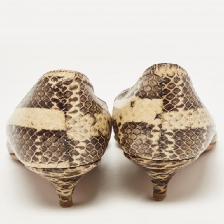 De las mujeres Jimmy Choo Bombas Anouk de piel de serpiente beige/marrón en relieve Talla 35.5 en venta