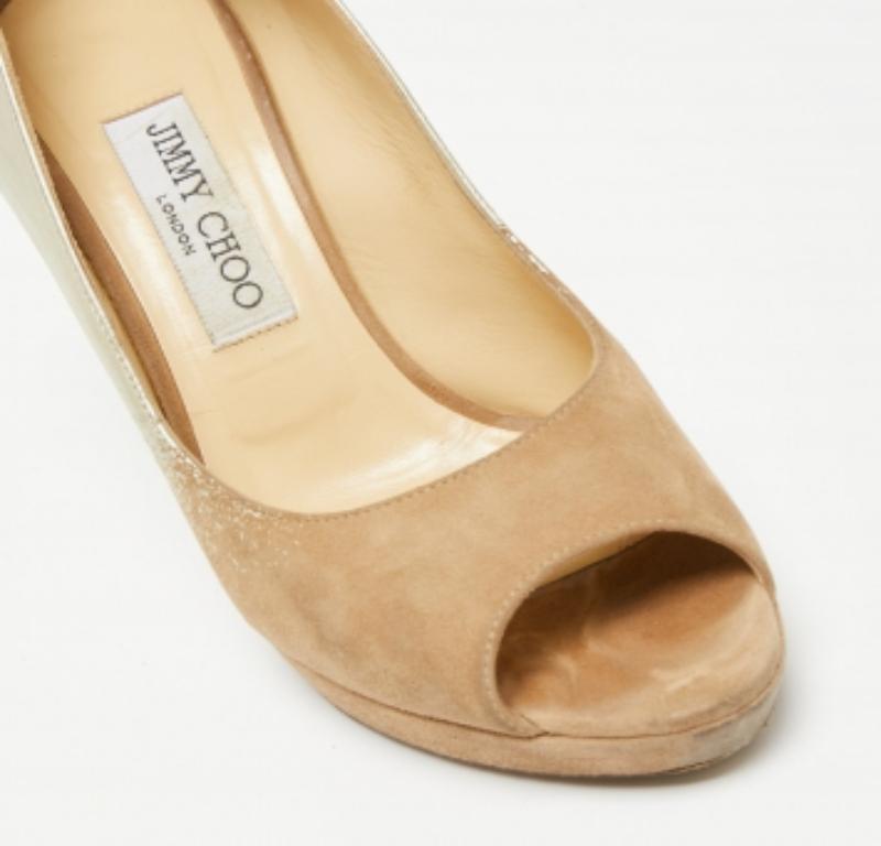 Jimmy Choo Beige/Gold Suede and Leather Peep-Toe Platform Pumps Size 37.5 For Sale 2