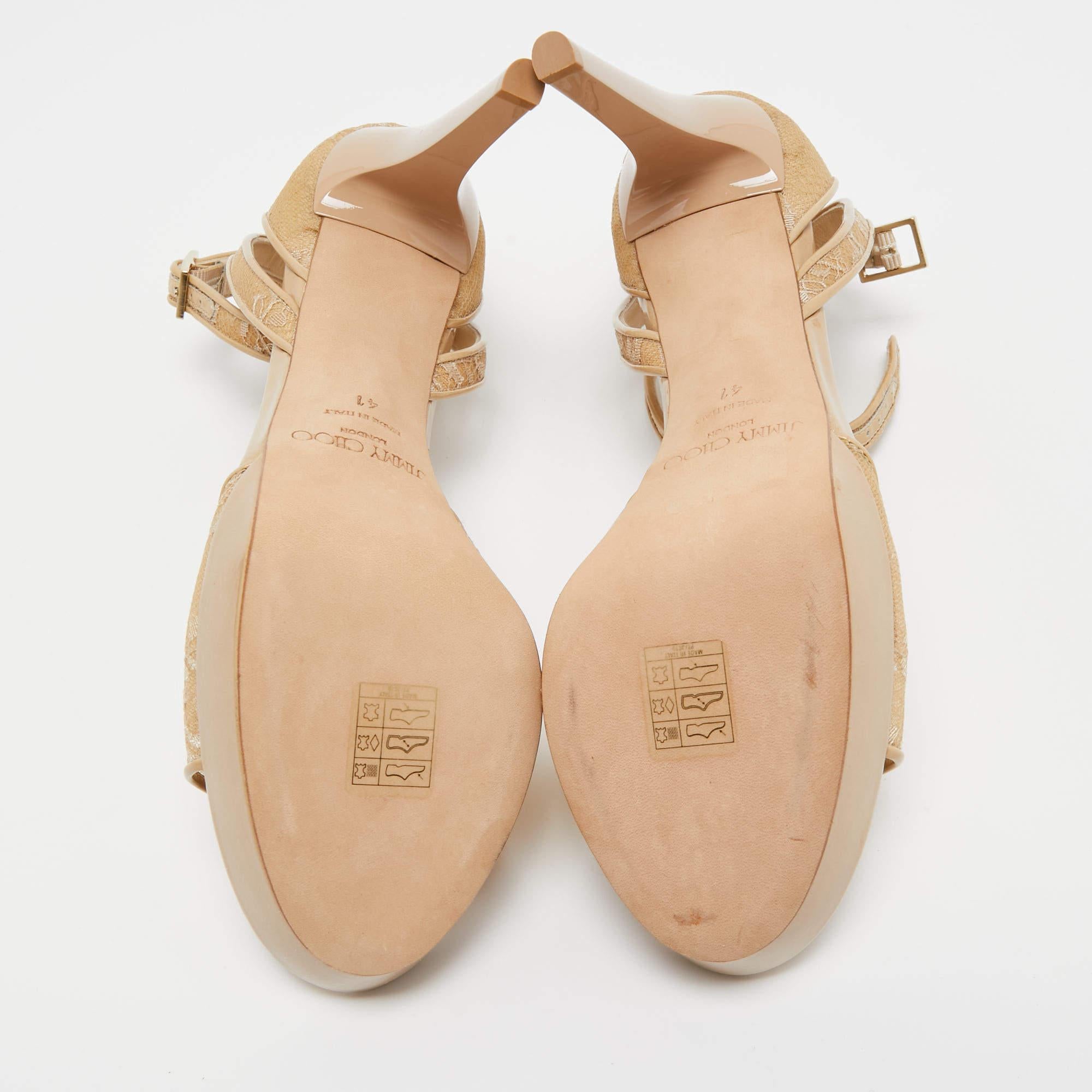 Jimmy Choo Beige Lace and Patent Leather Kayden Ankle Strap Platform Sandals Siz For Sale 2