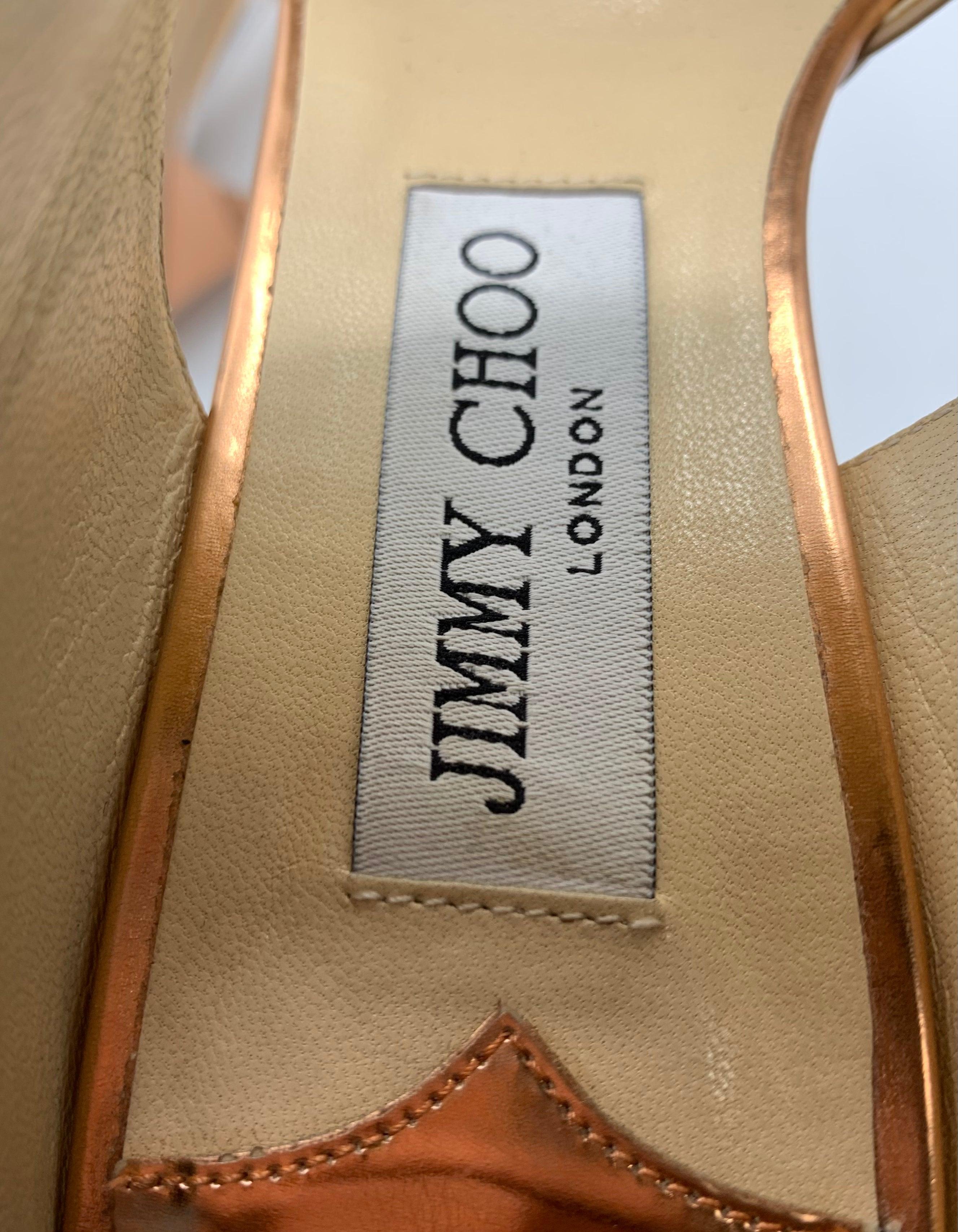 Beige Jimmy Choo Mules con tacco a punta in pelle beige, US 39.5 in vendita