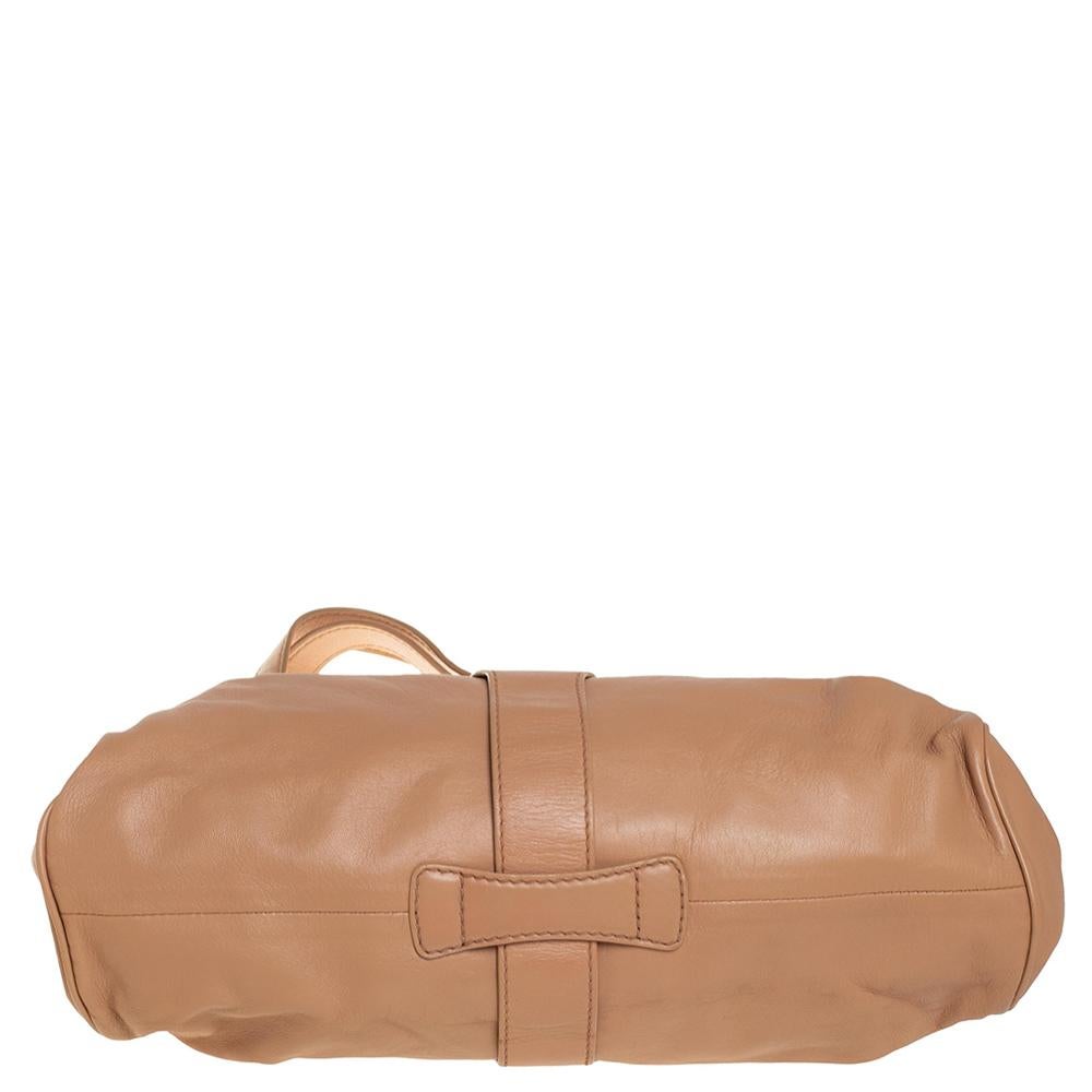 beige leather purse