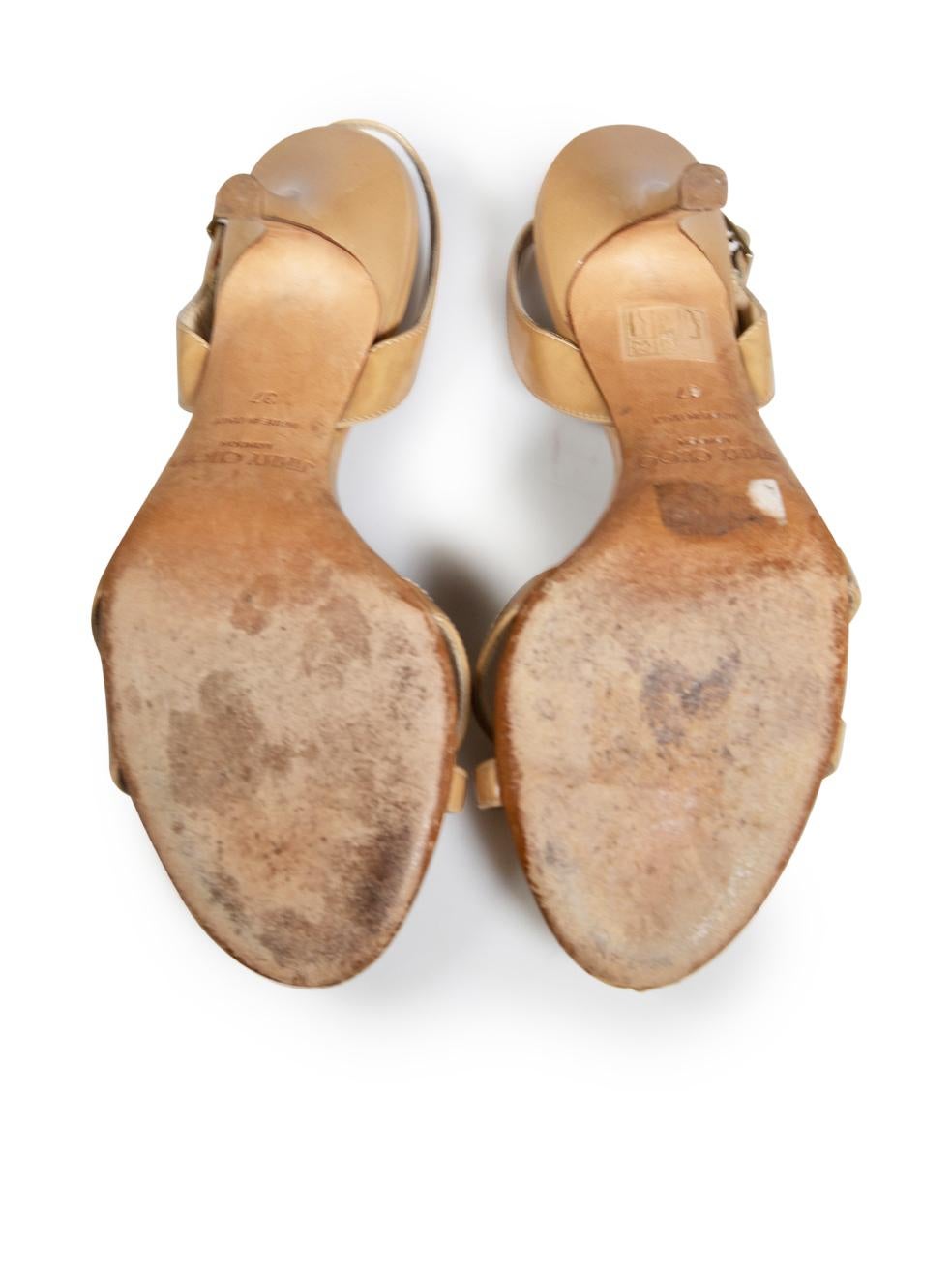 Women's Jimmy Choo Beige Patent Leather Strap Sandals Size IT 37 For Sale
