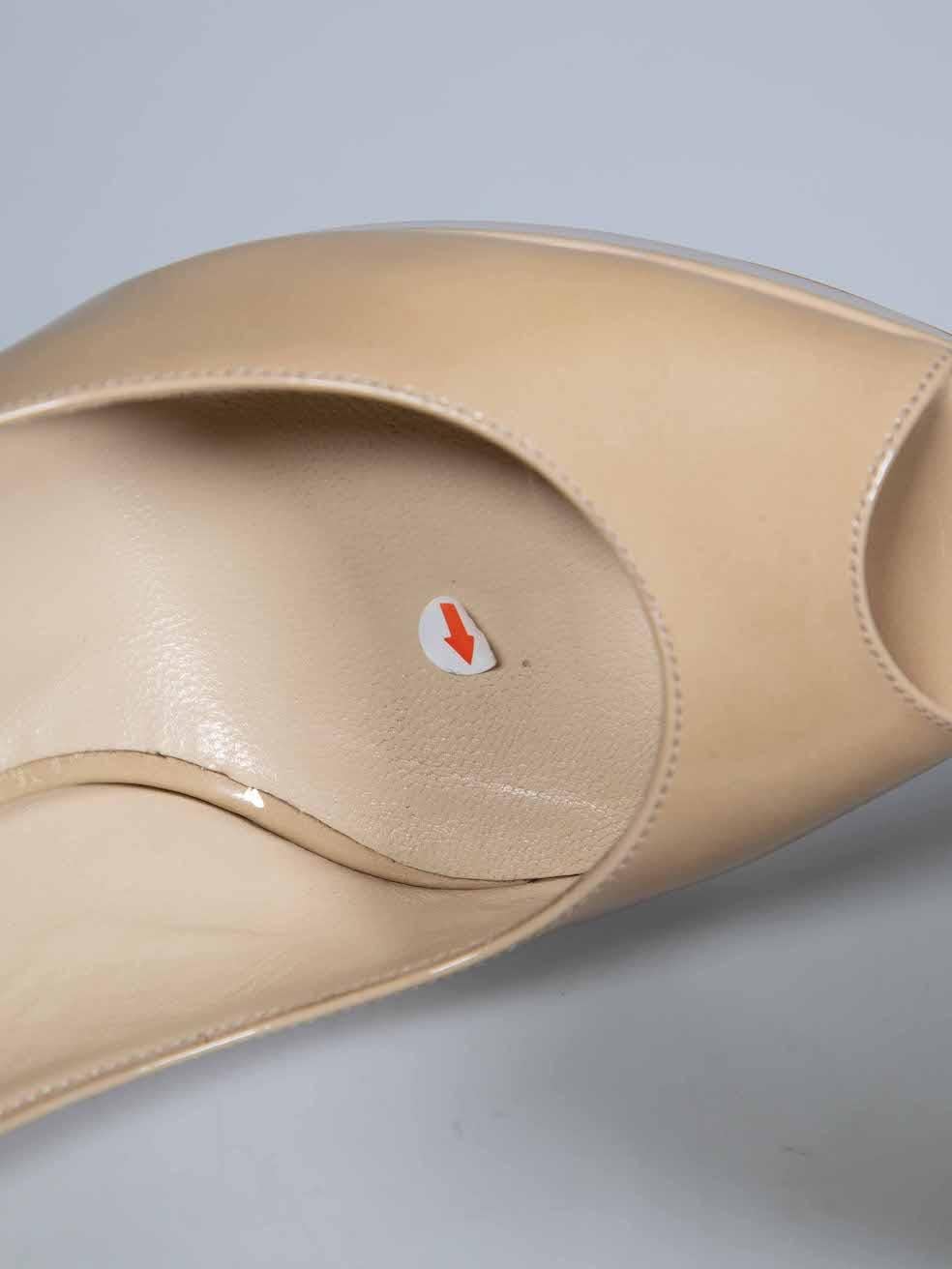 Jimmy Choo Beige Patent Peep-Toe Slingback Heels Size IT 36.5 For Sale 3