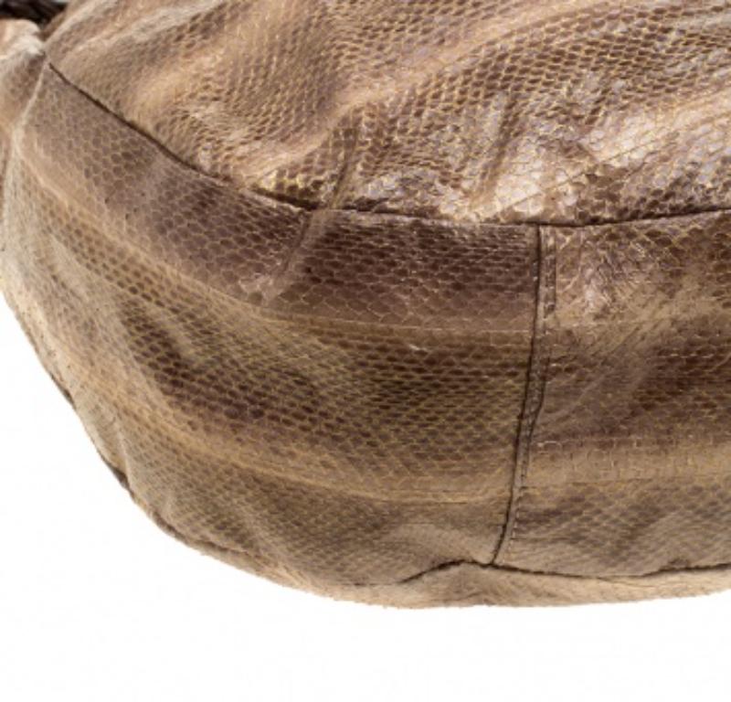 Jimmy Choo Beige Python Large Sky Bangle Hobo en venta 2