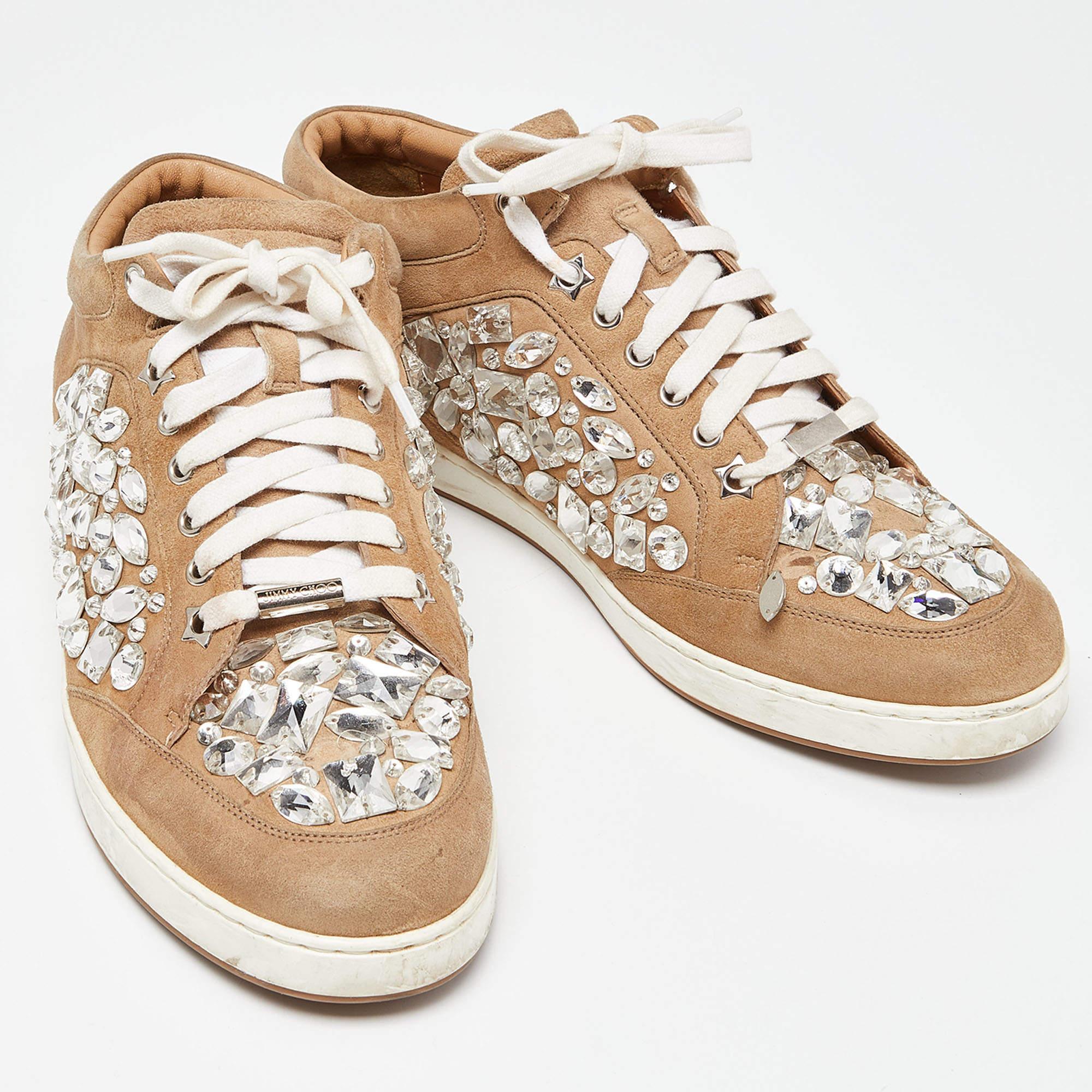 Jimmy Choo Beige Suede Miami Crystal Embellished Sneakers Size 41 In Fair Condition For Sale In Dubai, Al Qouz 2