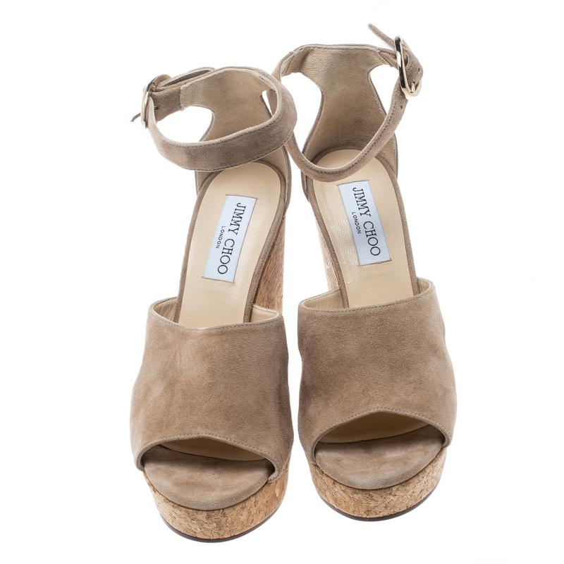 Jimmy Choo Beige Suede Neyo Ankle Wrap Cork Wedge Sandals Size 38.5 In Good Condition In Dubai, Al Qouz 2