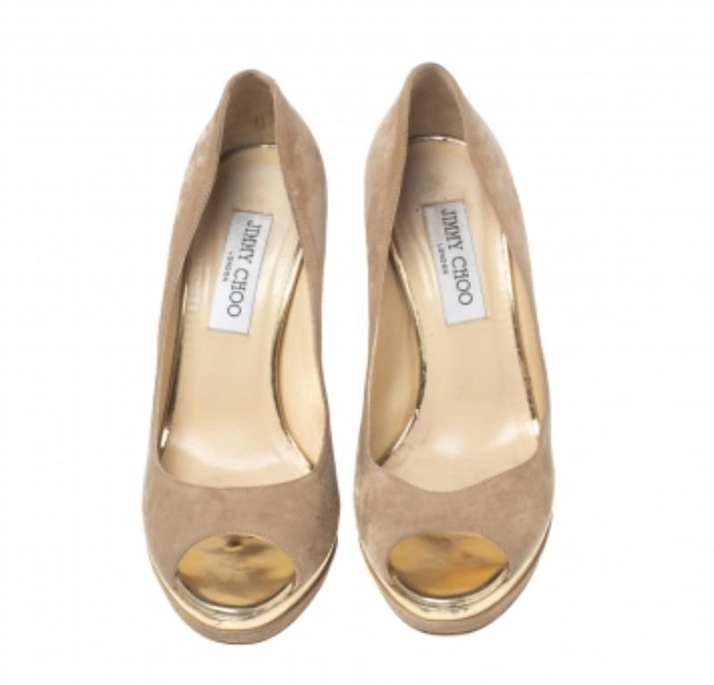 Jimmy Choo Beige Wildleder Peep-Toe Torte Plateau Pumps Größe 38 im Angebot 1