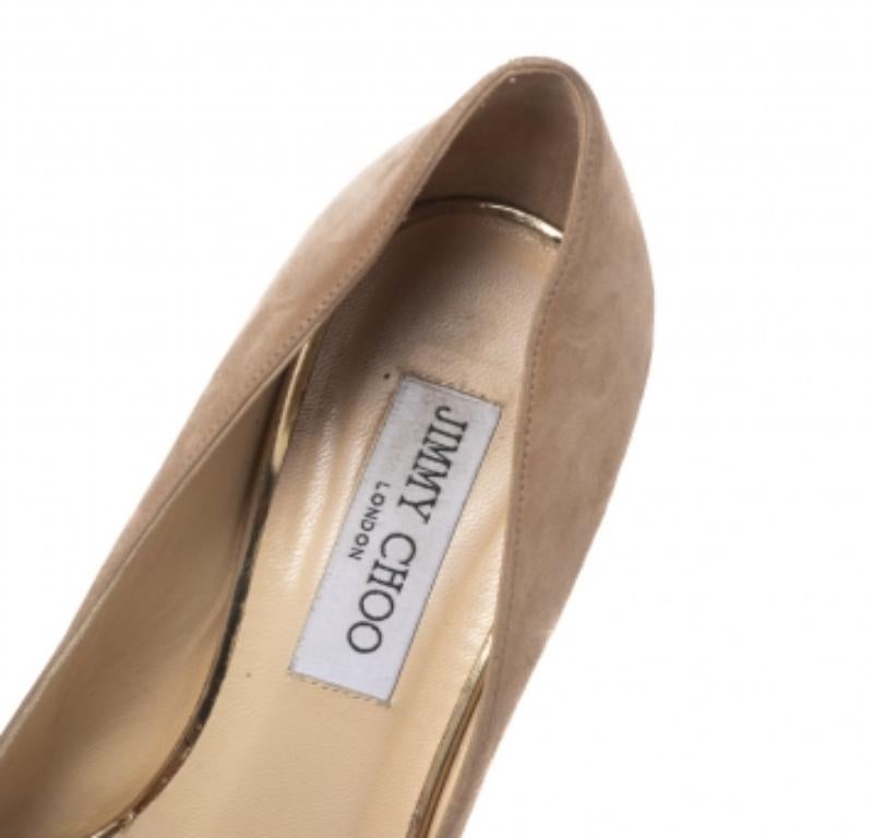 Jimmy Choo Beige Wildleder Peep-Toe Torte Plateau Pumps Größe 38 im Angebot 3