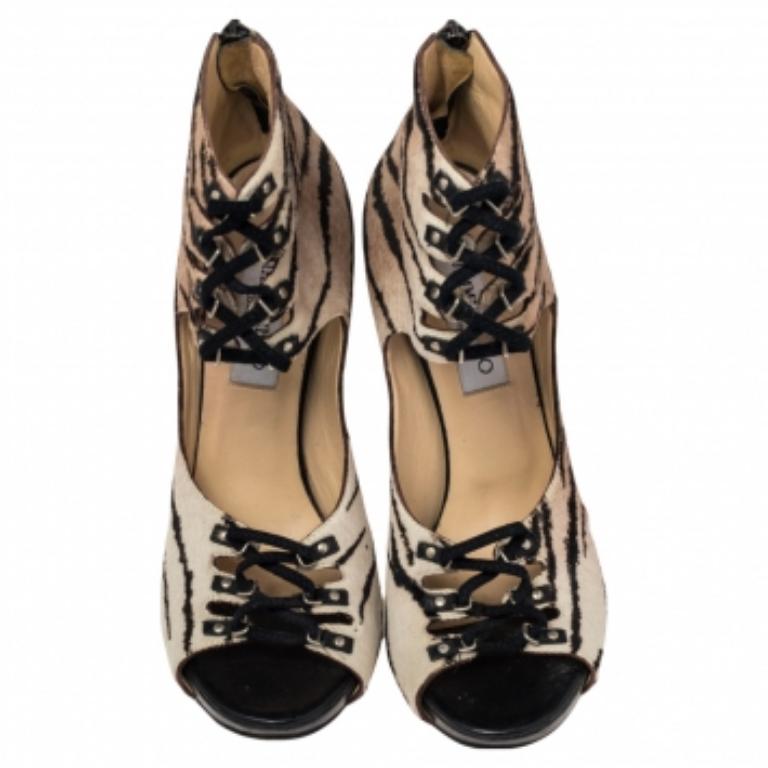 Jimmy Choo - Sandales à lacets en poils de veau noir/beige à imprimé zébré - Taille 38,5 2