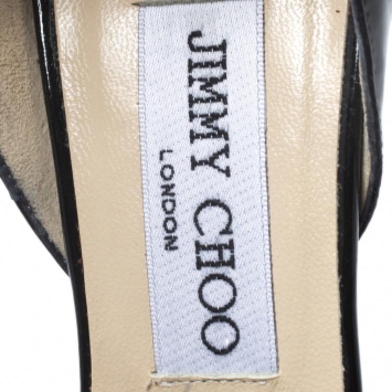 Jimmy Choo - Sandales à brides en cuir verni noir/crème Taille 38.5 Pour femmes en vente