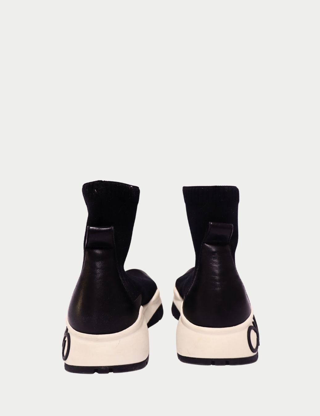Jimmy Choo Schwarze Diamant-Socken-Sneakers - EU 38 im Zustand „Gut“ im Angebot in Amman, JO
