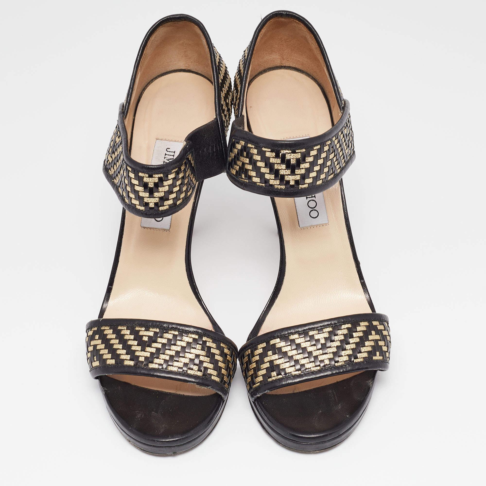 Jimmy Choo Black/Gold Leather Ankle Strap Sandals Size 39.5 In Fair Condition In Dubai, Al Qouz 2